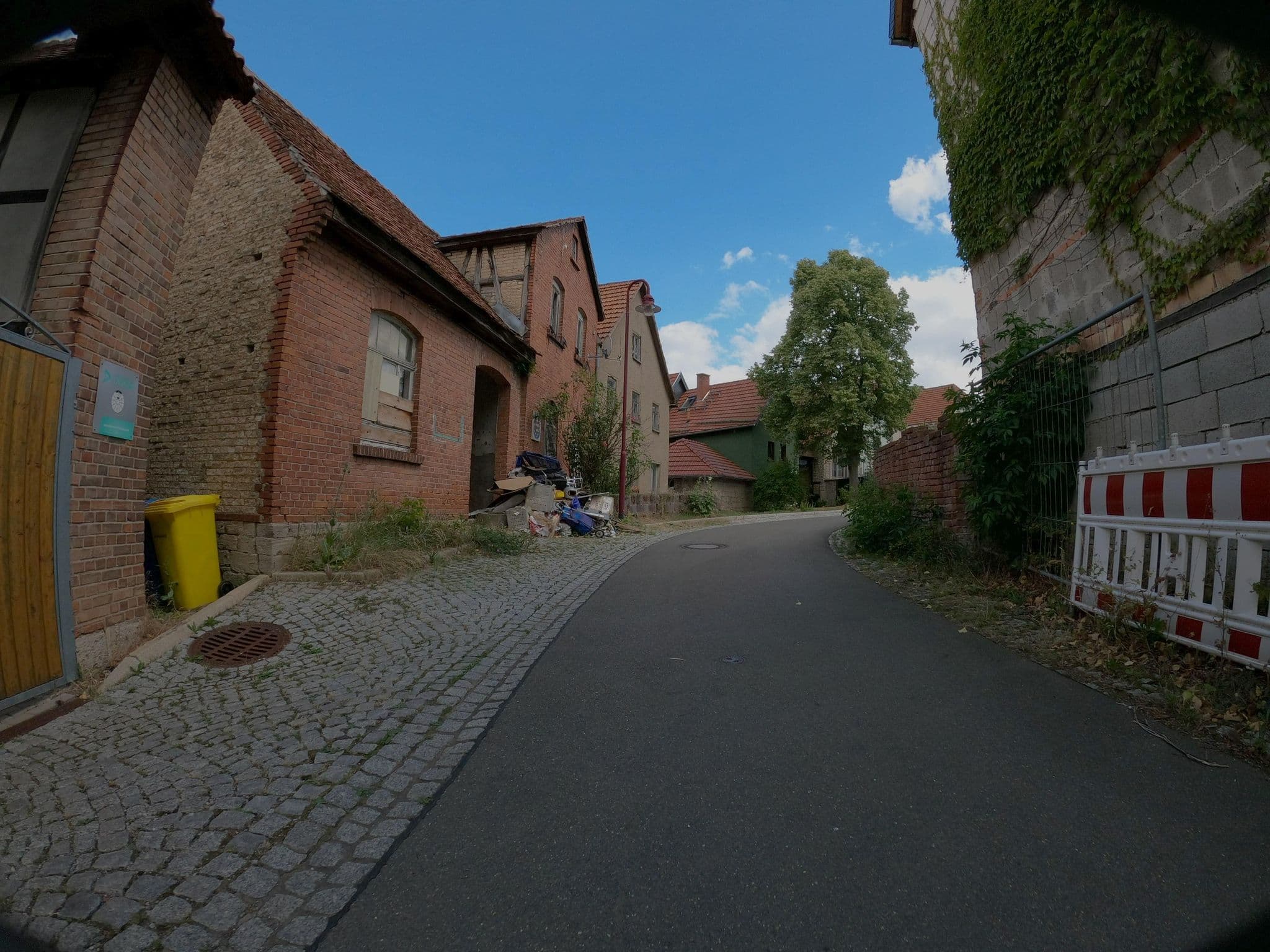 Street view near Kinderarche Thüringen e. V., Magdala — © 741852963 (CC BY-SA · Mapillary)