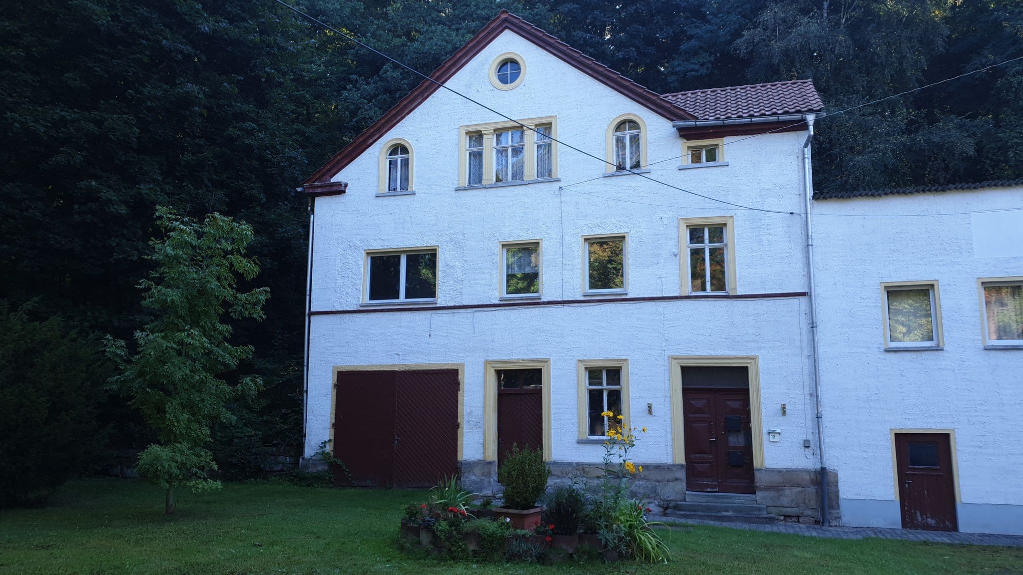 Street view near Hotel Silberthal, Bürgel — © martin1988 (CC BY-SA · Mapillary)