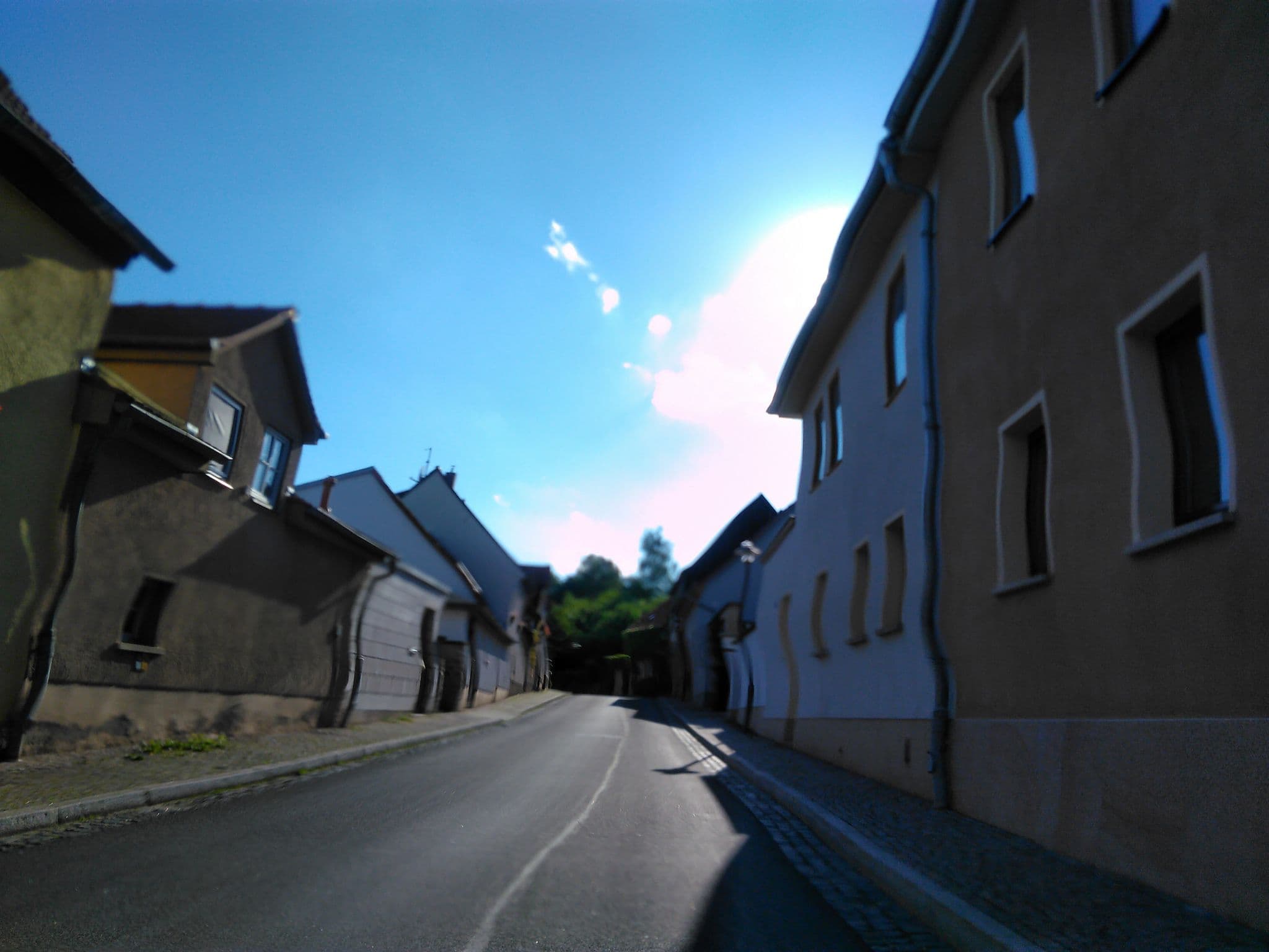 Street view near Pension am Ilmhang, Kromsdorf — © mknight (CC BY-SA · Mapillary)