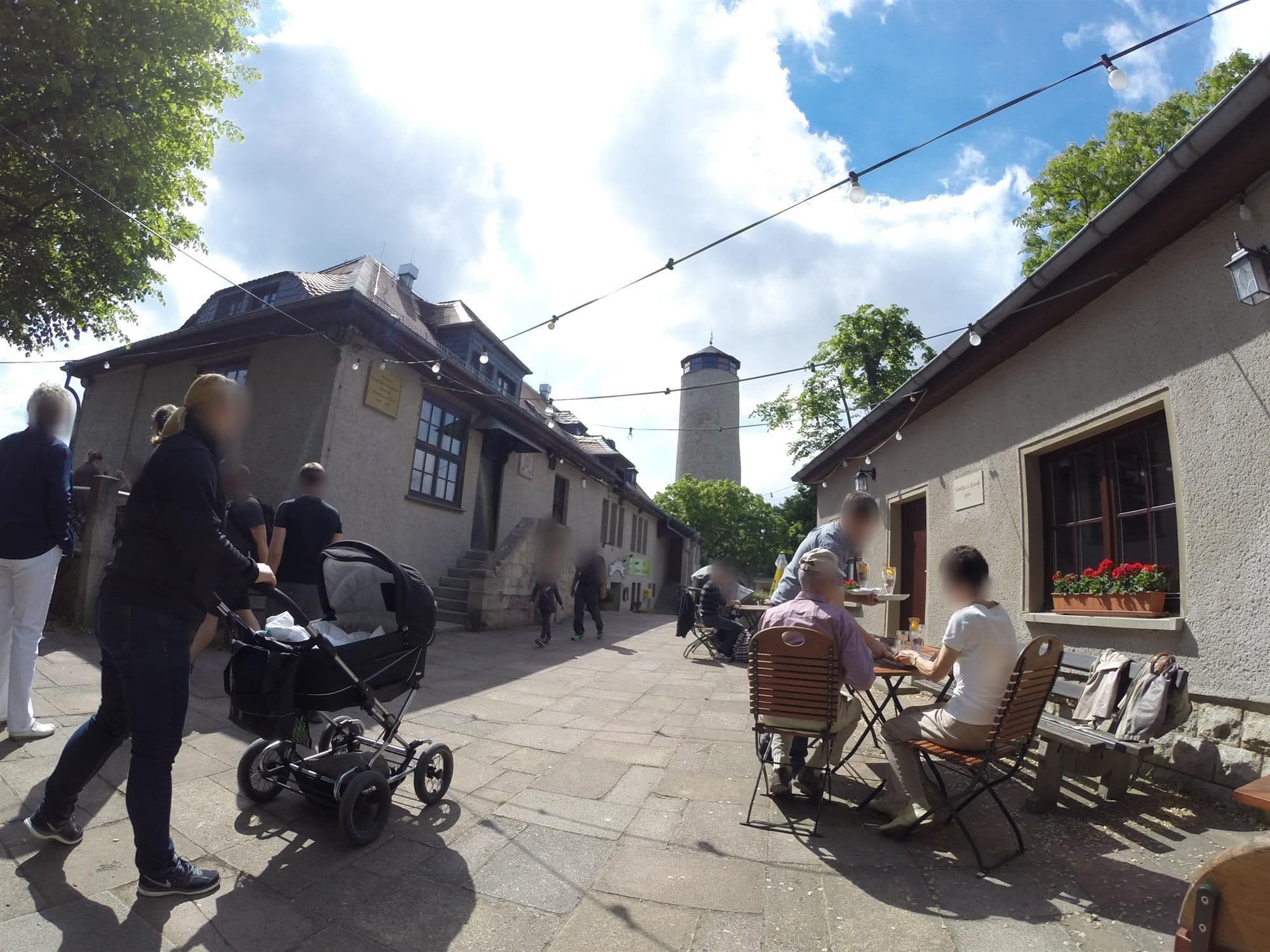 Street view near Gaststätte & Pension Fuchsturm, Jena — © ahzf (CC BY-SA · Mapillary)