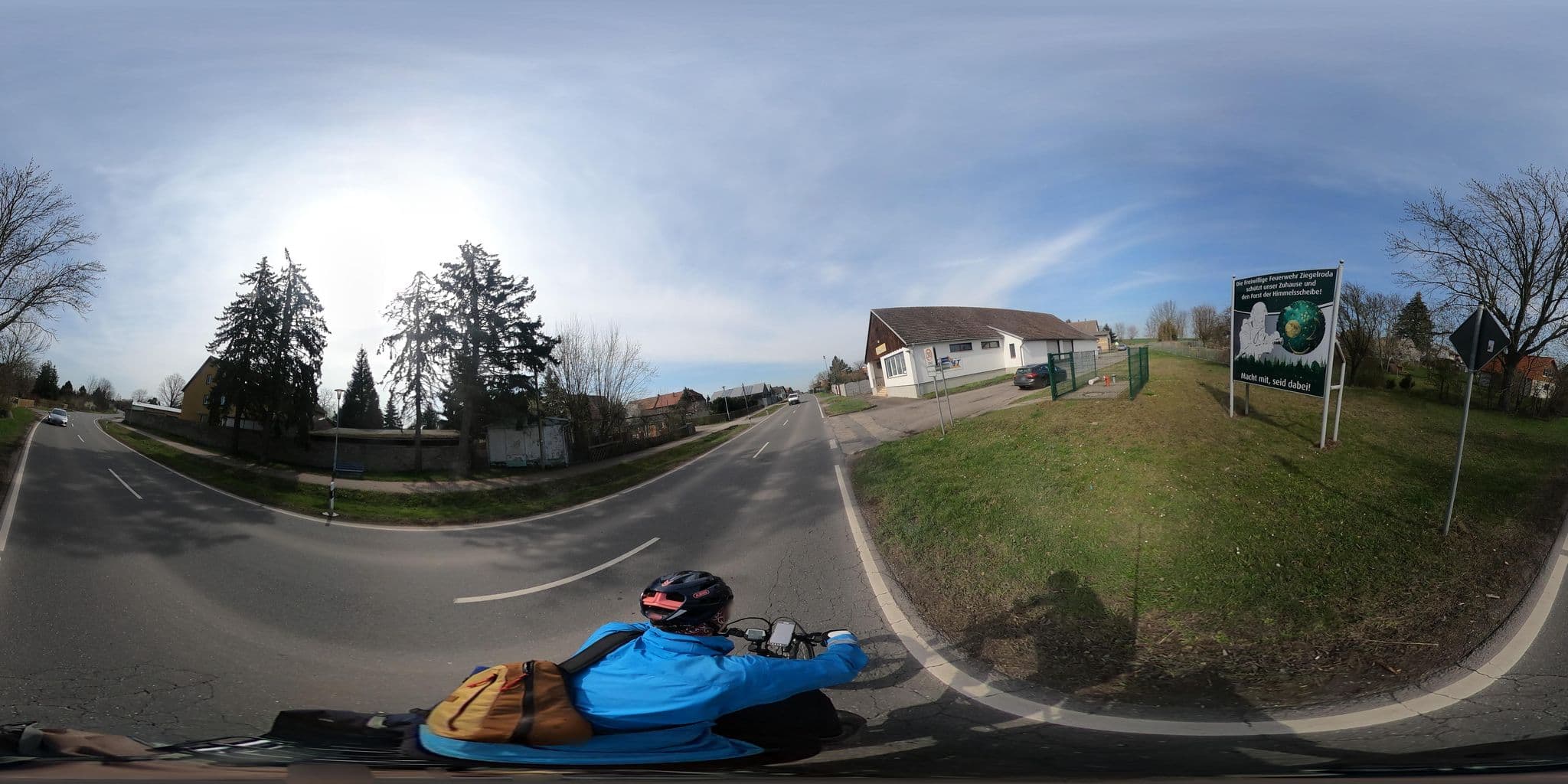 Street view near Ferienwohnung zur Himmelsscheibe, Roßleben — © Planungsgesellschaft_RV-K (CC BY-SA · Mapillary)