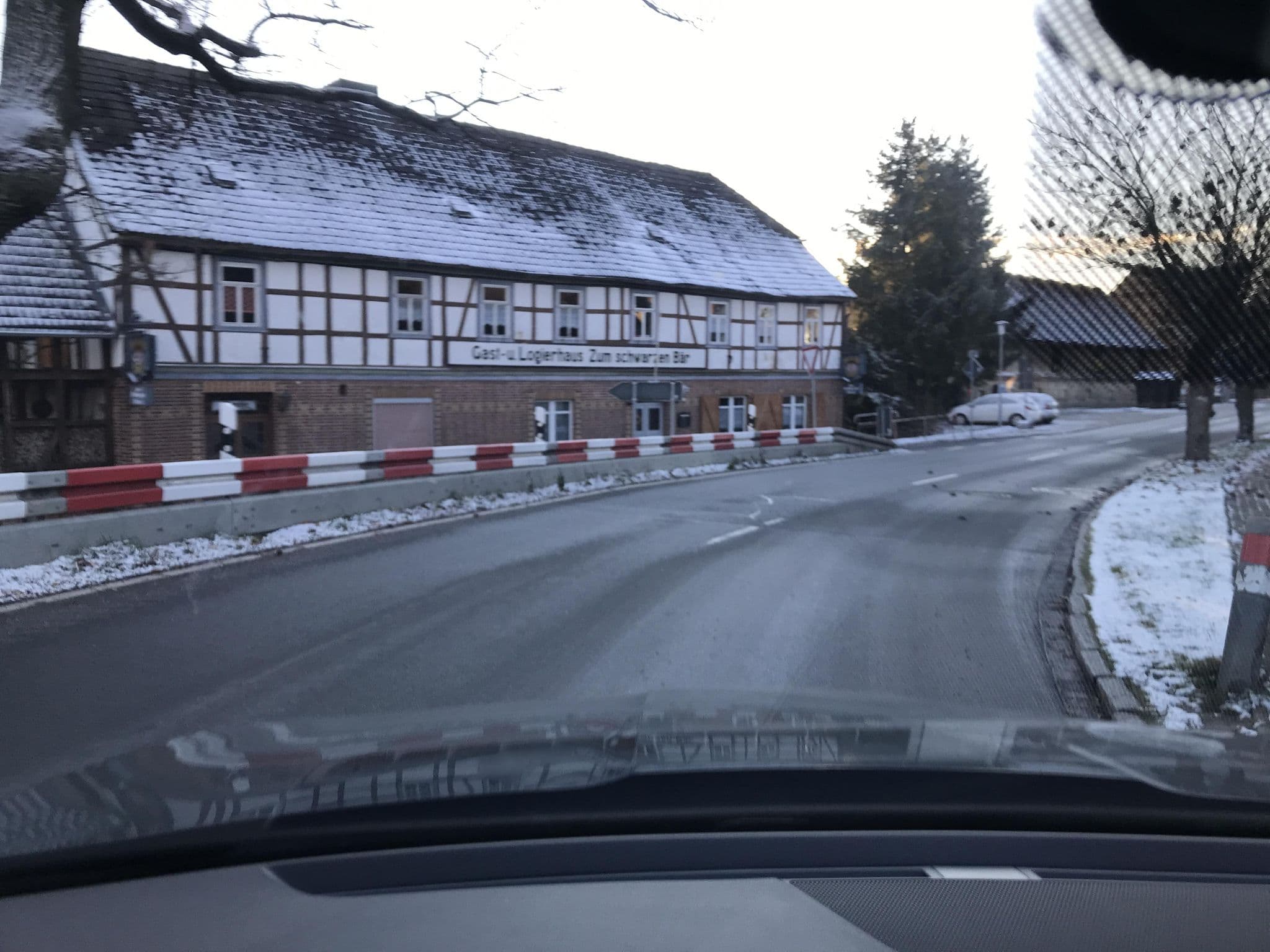 Street view near Dagmar Mann, Friedrichsbrunn — © surveyor99 (CC BY-SA · Mapillary)