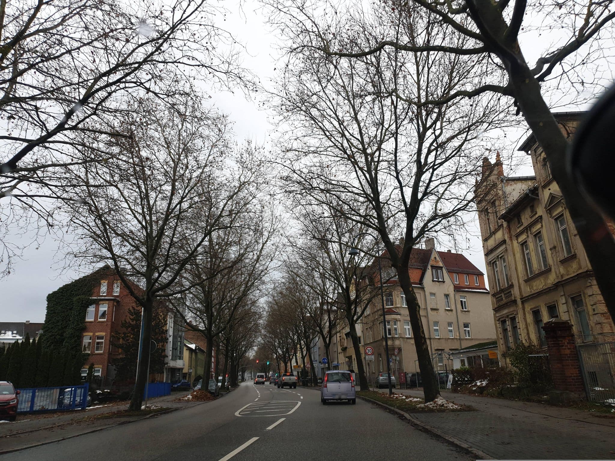 Street view near Ferienwohnung Possögel, Naumburg — © canislupus (CC BY-SA · Mapillary)