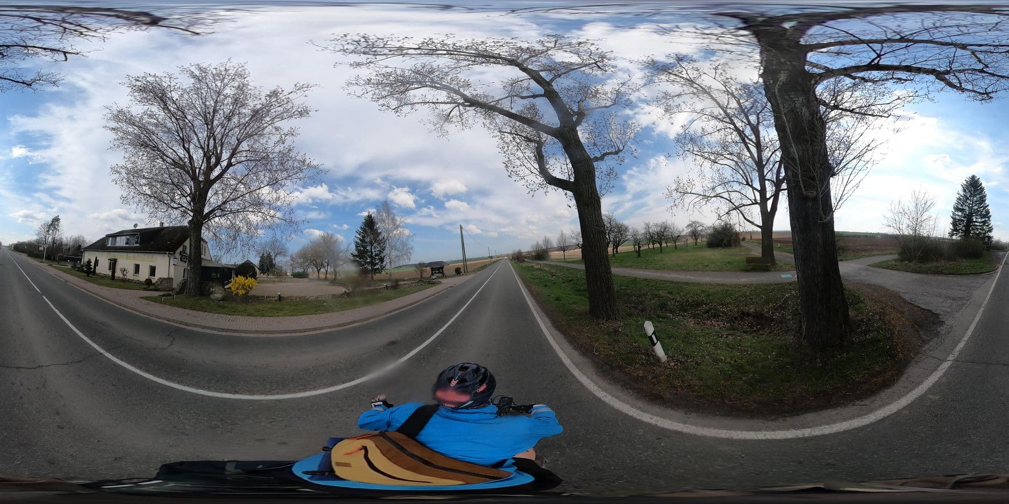Street view near Leimbacher Gasthof Inh. Mahler Gaststätte, Querfurt — © Planungsgesellschaft_RV-K (CC BY-SA · Mapillary)