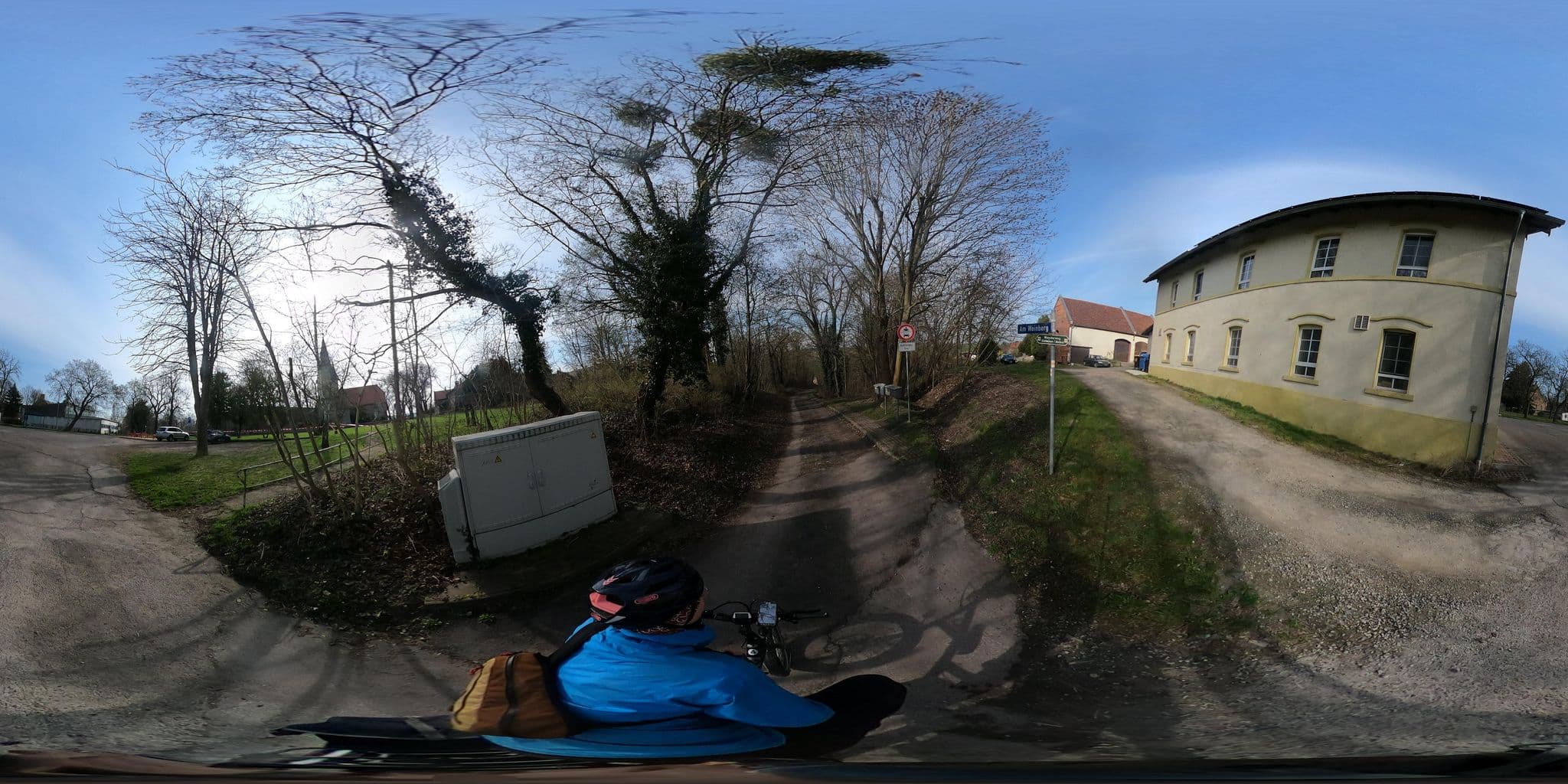 Street view near Zum Schweitzer Haus, Nebra — © Planungsgesellschaft_RV-K (CC BY-SA · Mapillary)
