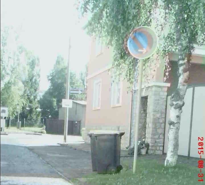 Street view near Gasthaus & Pension Nicole Himmler, Großrudestedt — © sennewald63 (CC BY-SA · Mapillary)