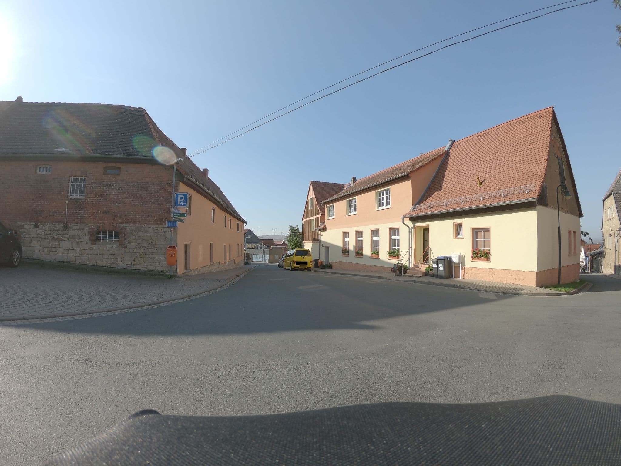 Street view near Jugendherberge - DJH - Lvb Thüringen e.V. Schloßberg Sulza, Bad Sulza — © nakaner (CC BY-SA · Mapillary)