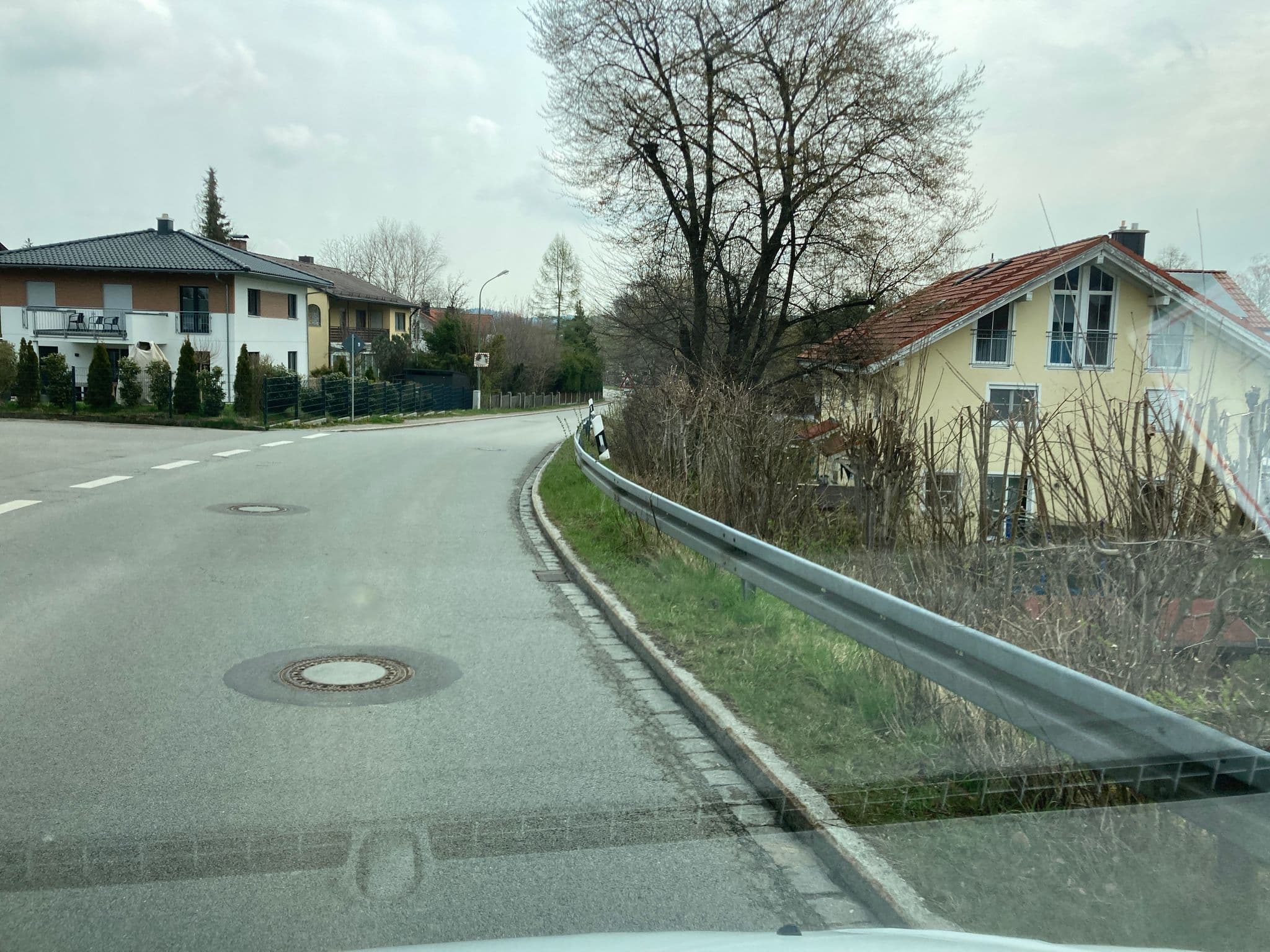 Street view near Ferienwohnung Brigitte Binder, Grafing bei München — © institutverkehr (CC BY-SA · Mapillary)