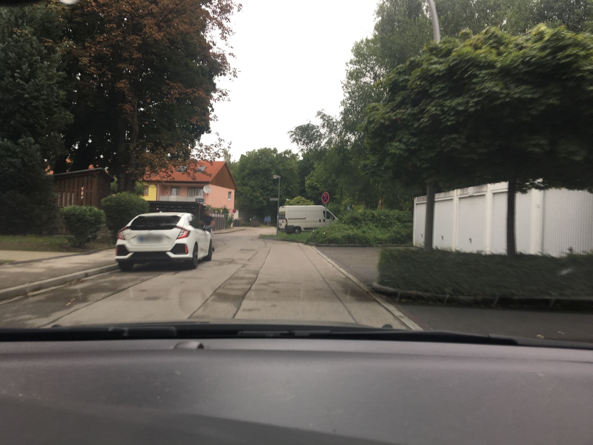 Street view near Deluxe Clean GmbH, Erding — © ioso (CC BY-SA · Mapillary)