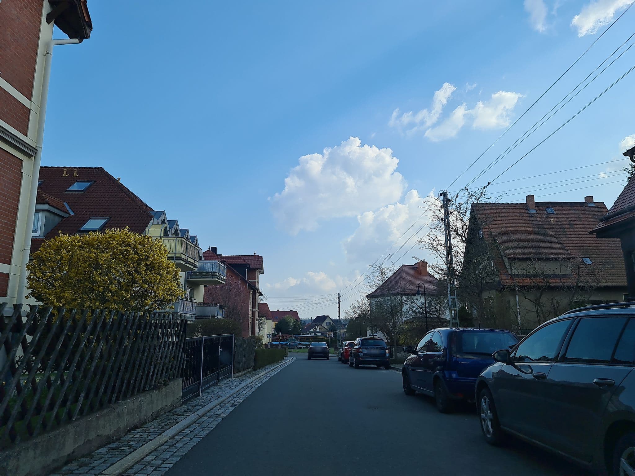 Street view near Kluge Peter und Carola, Bad Klosterlausnitz — © canislupus (CC BY-SA · Mapillary)