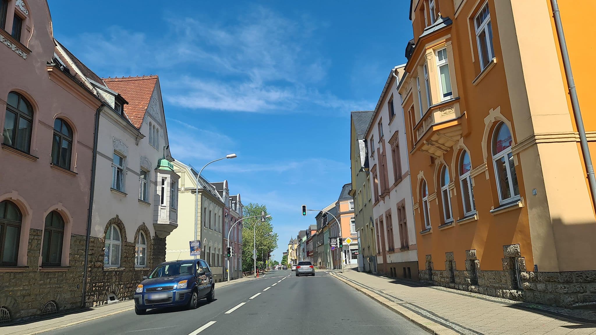 Street view near Bed and Breakfast Zeulenroda, Zeulenroda-Triebes — © canislupus (CC BY-SA · Mapillary)
