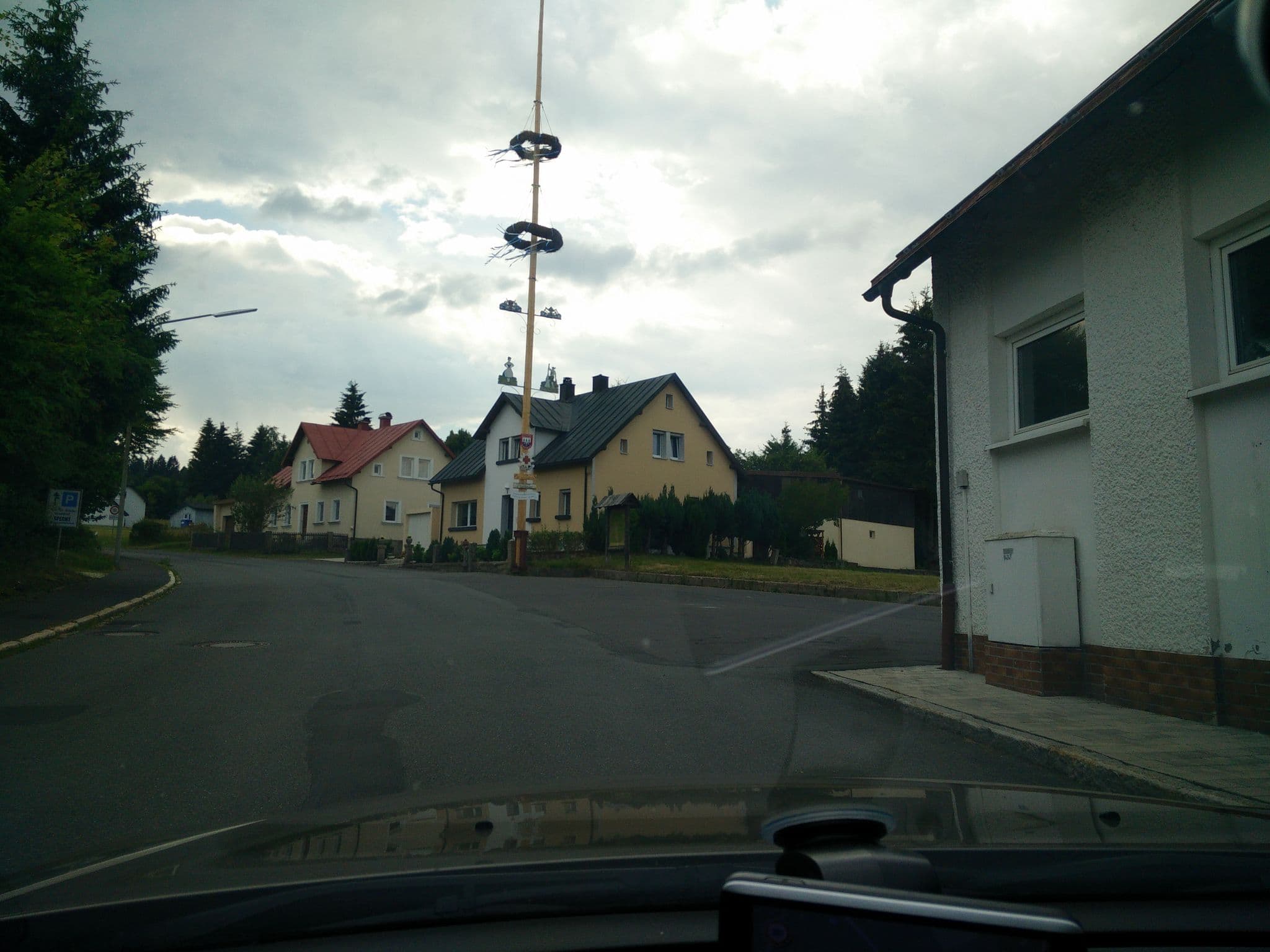 Street view near Kastl Alfred, Waltraud Ferienwohnungen, Fichtelberg — © fahrradfahrer (CC BY-SA · Mapillary)
