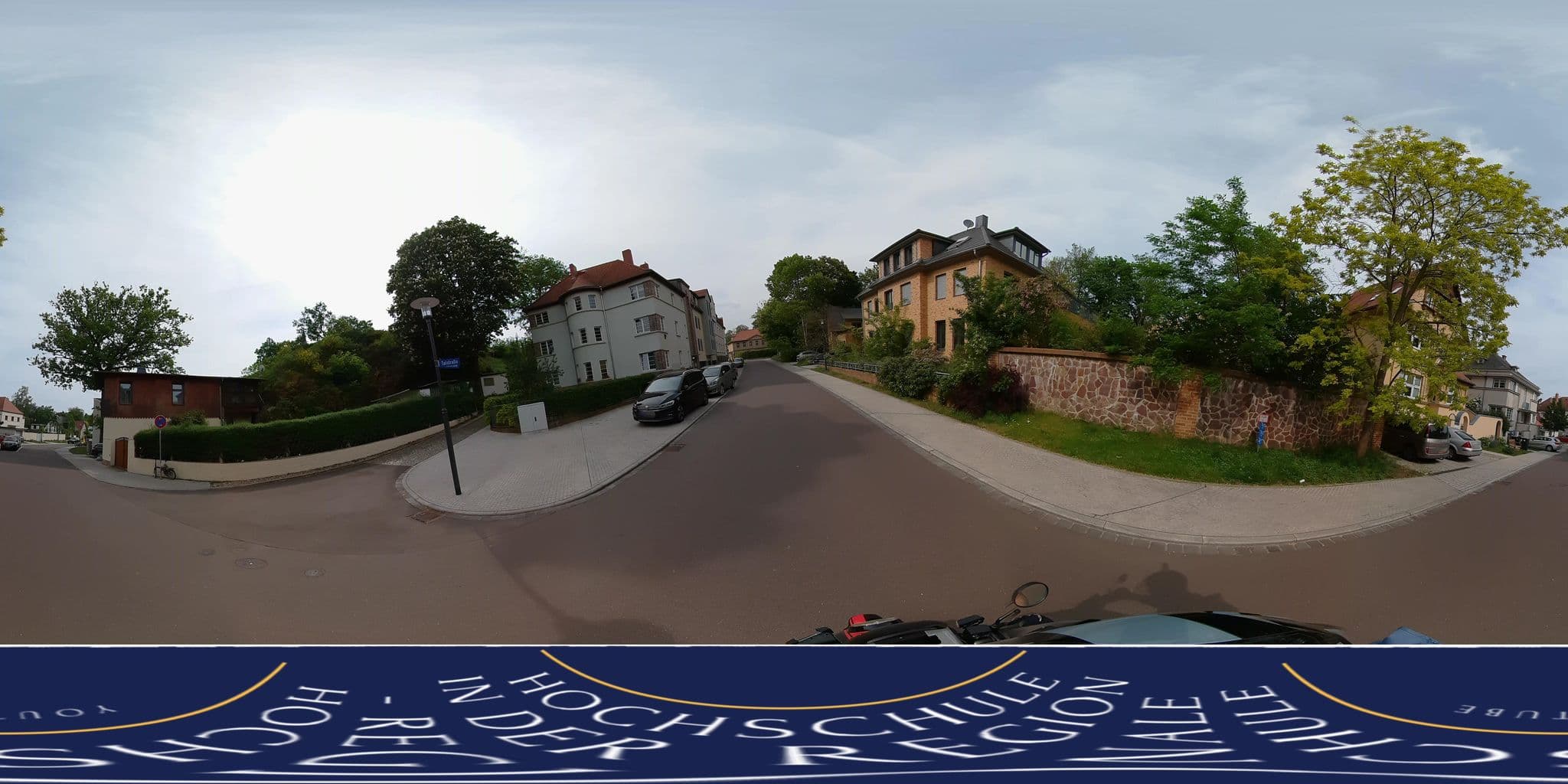 Street view near Ferienwohnung Saaleblick, Halle (Saale) — © MarcAurel2 (CC BY-SA · Mapillary)