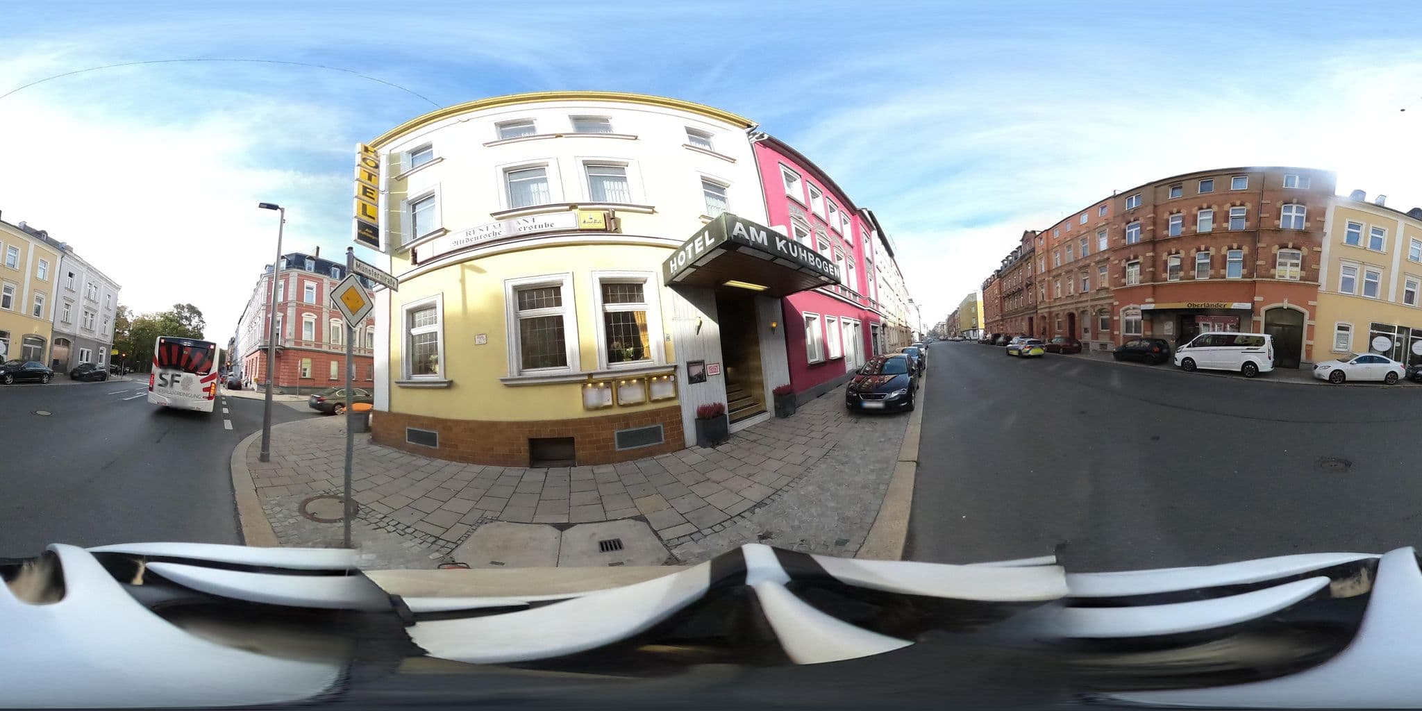 Street view near Am Kuhbogen, Hof — © Mayjo (CC BY-SA · Mapillary)
