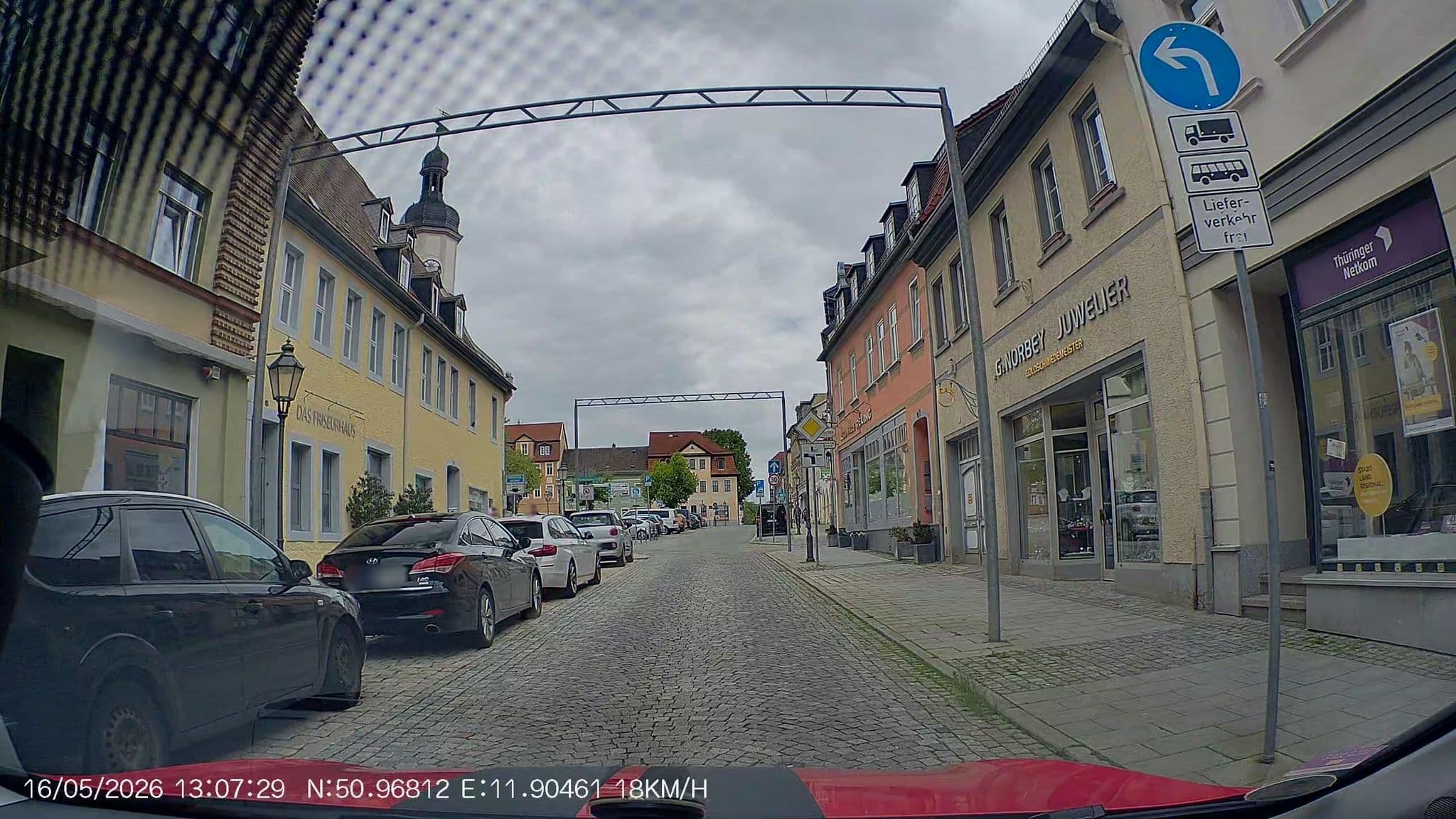 Street view near Hotel Mohrenbrunnen Eisenberg, Eisenberg — © AR88 (CC BY-SA · Mapillary)