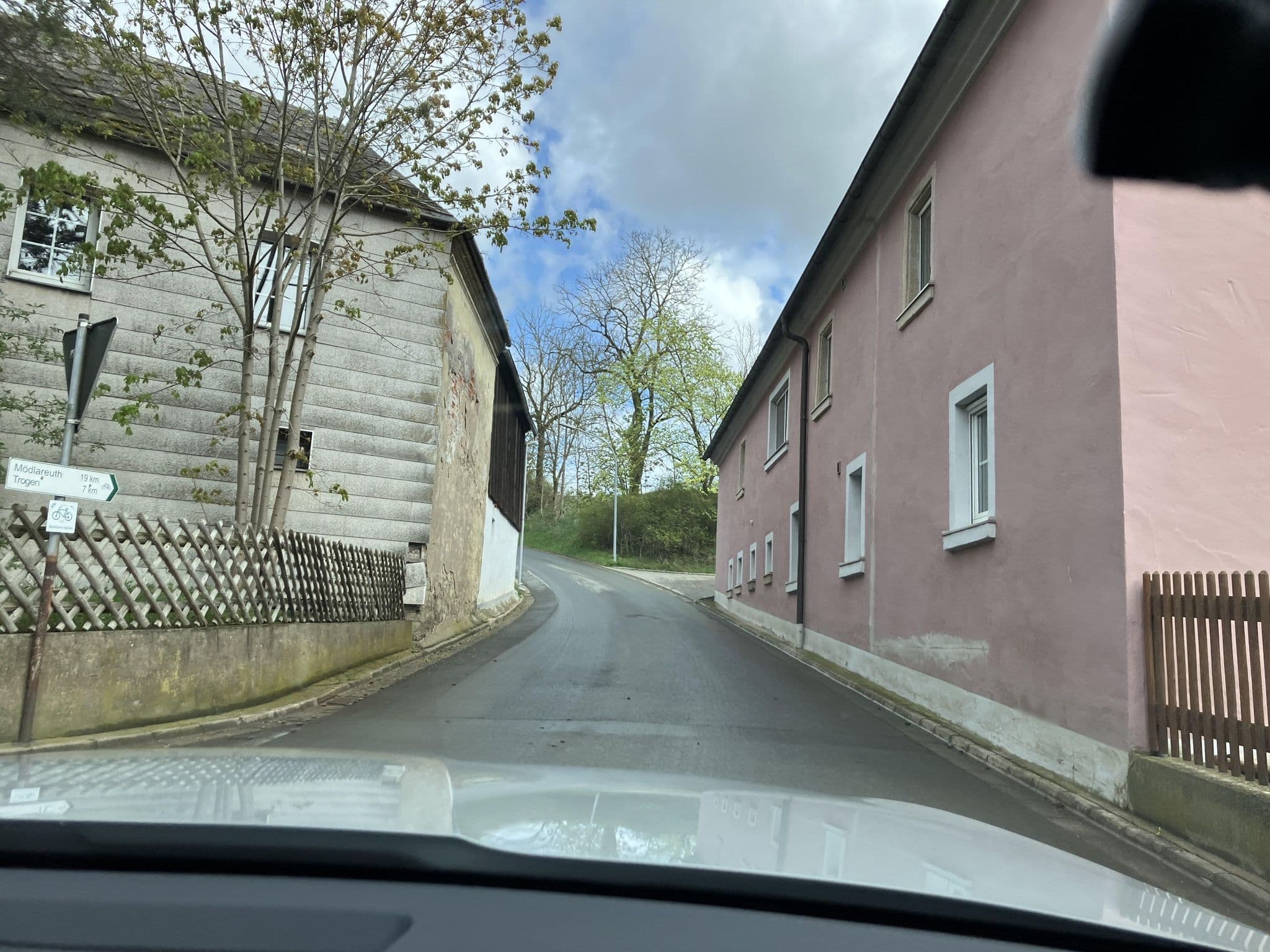 Street view near Altes -Haus, Gattendorf — © SuedOstLink (CC BY-SA · Mapillary)