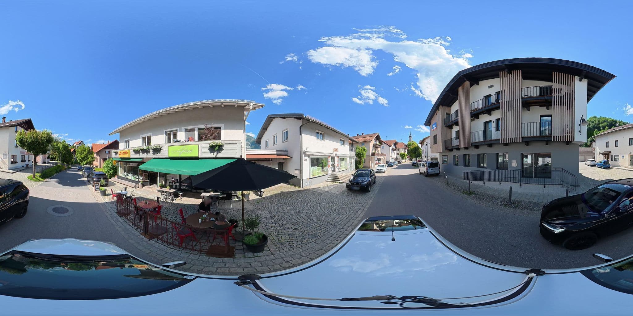 Street view near Hotel Zum Bergwirt, Kiefersfelden — © osmplus_org (CC BY-SA · Mapillary)