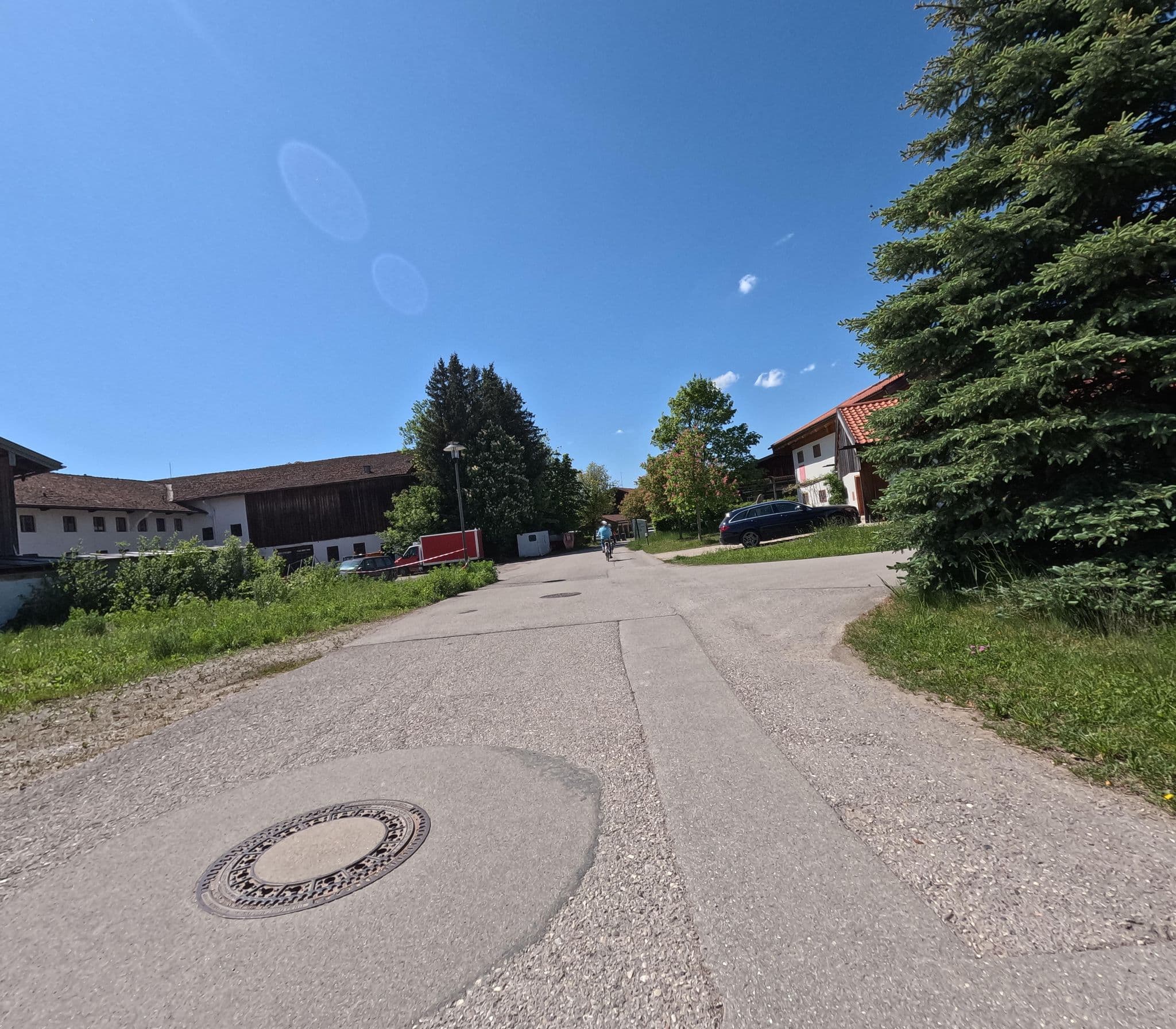 Street view near Ansitz Parstorfer, Chieming — © natebus (CC BY-SA · Mapillary)