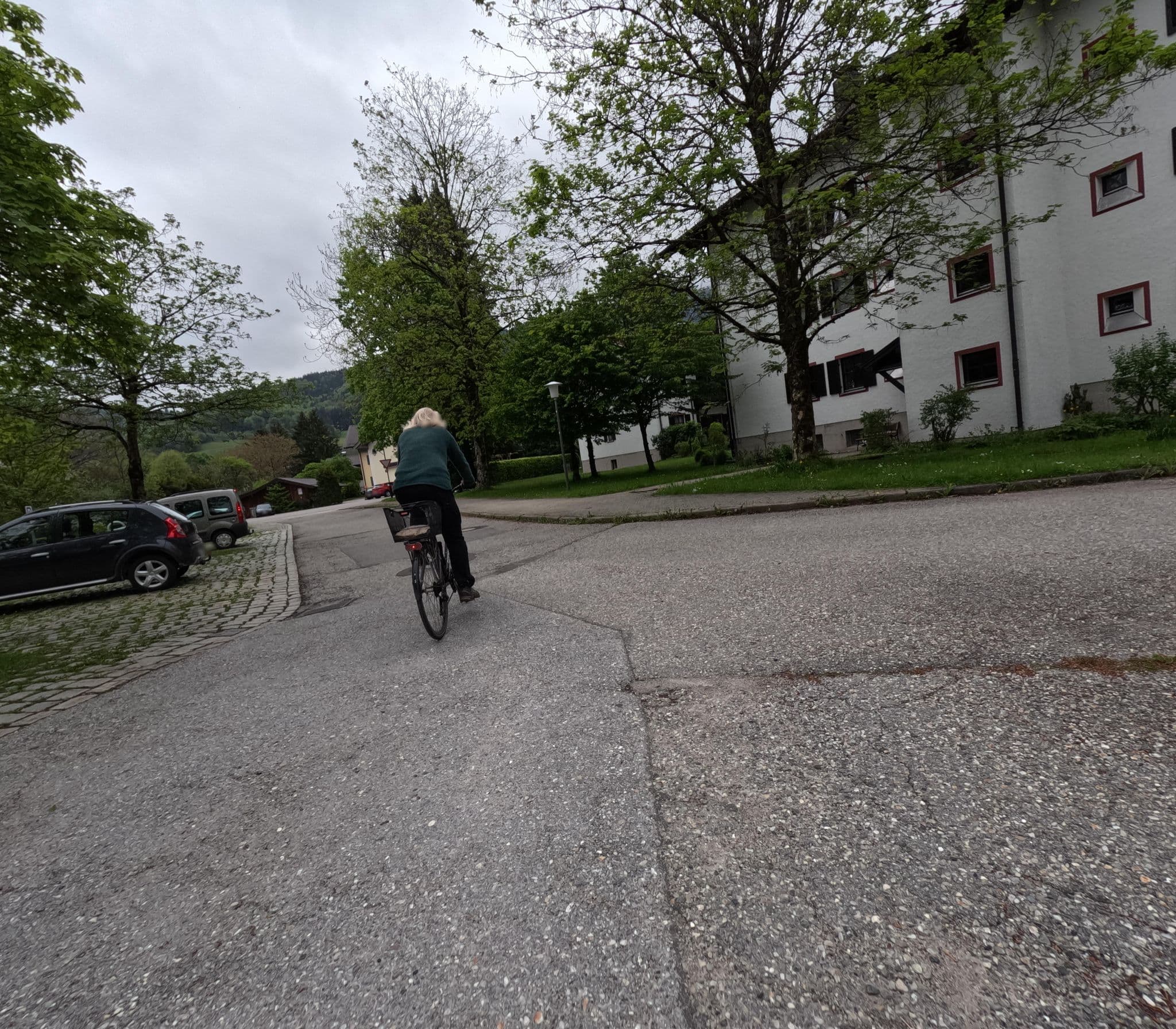 Street view near NannisFerienwohnung.de, Aschau im Chiemgau — © kopra (CC BY-SA · Mapillary)
