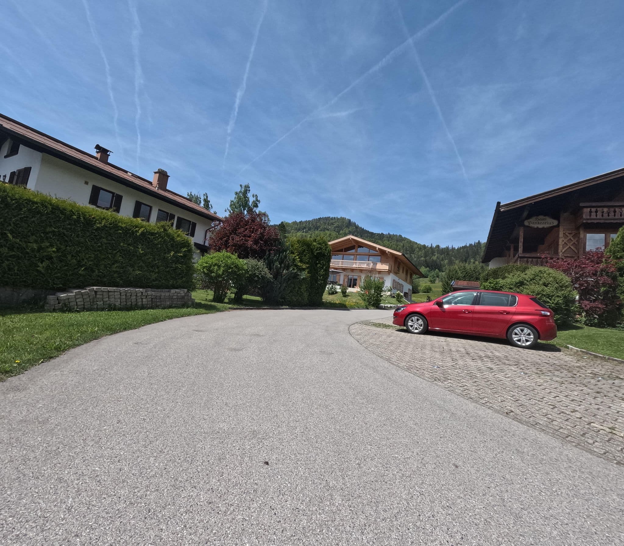 Street view near Haus Pankratius, Reit im Winkl — © natebus (CC BY-SA · Mapillary)