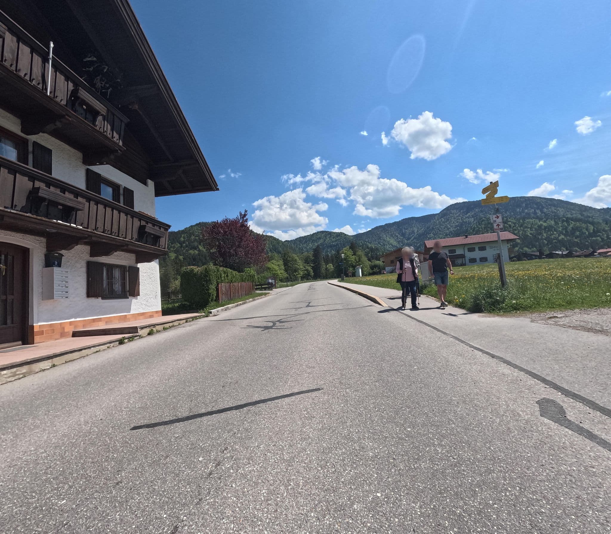 Street view near Gästehaus Schmuck - Fam. Josef Schmuck, Reit im Winkl — © natebus (CC BY-SA · Mapillary)