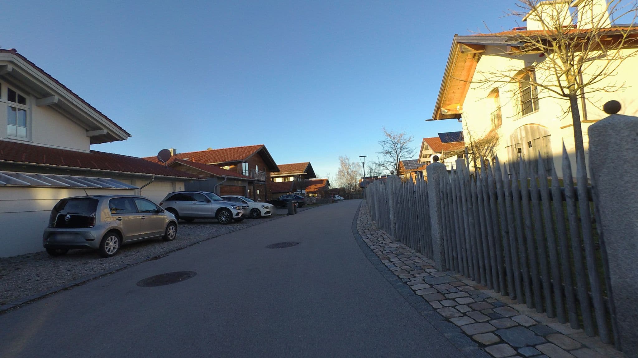 Street view near Ferienwohnung Wolfsgrube, Chieming — © schulf (CC BY-SA · Mapillary)