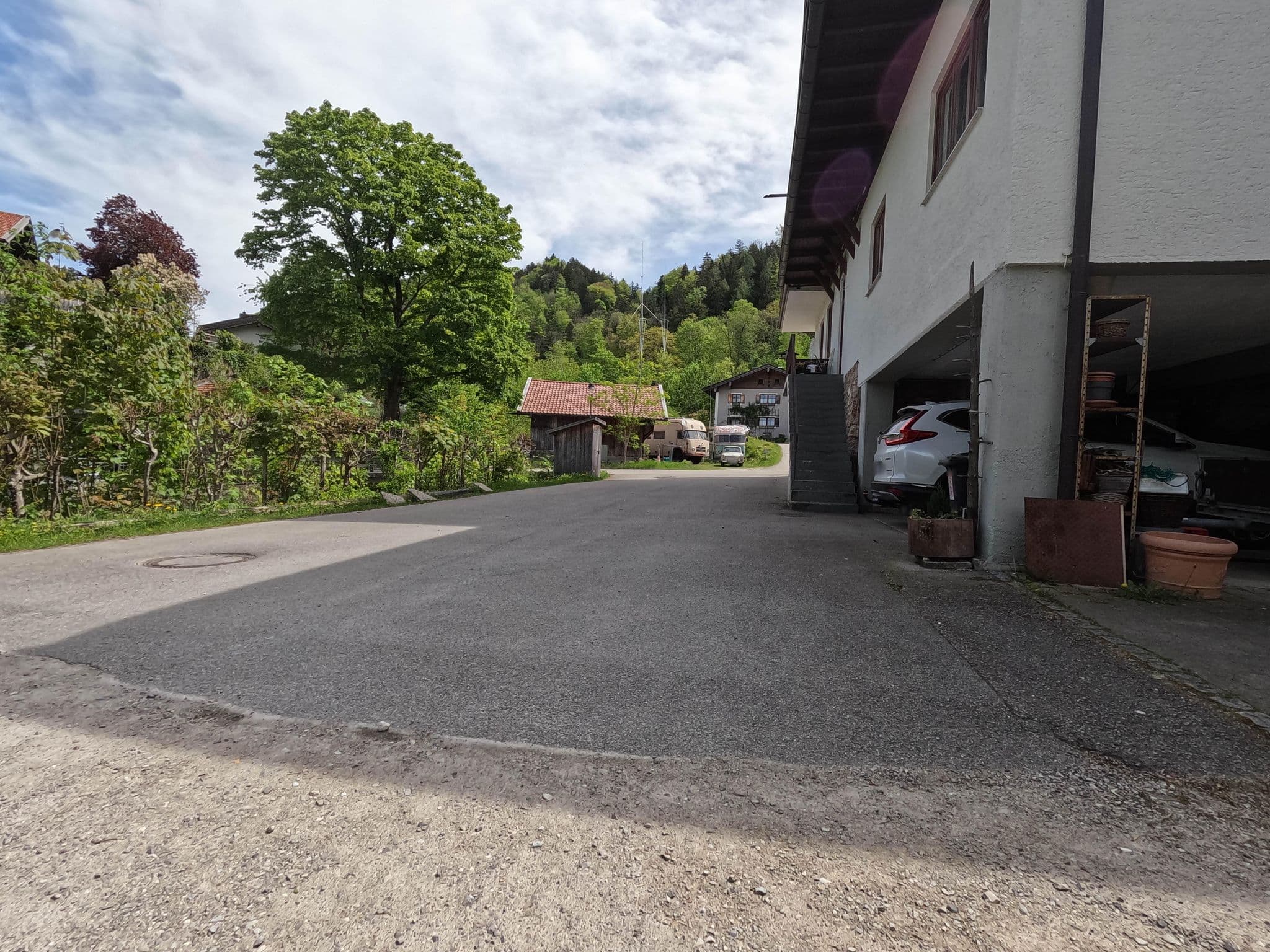Street view near Gasthof Mühlwinkl, Staudach-Egerndach — © natebus (CC BY-SA · Mapillary)