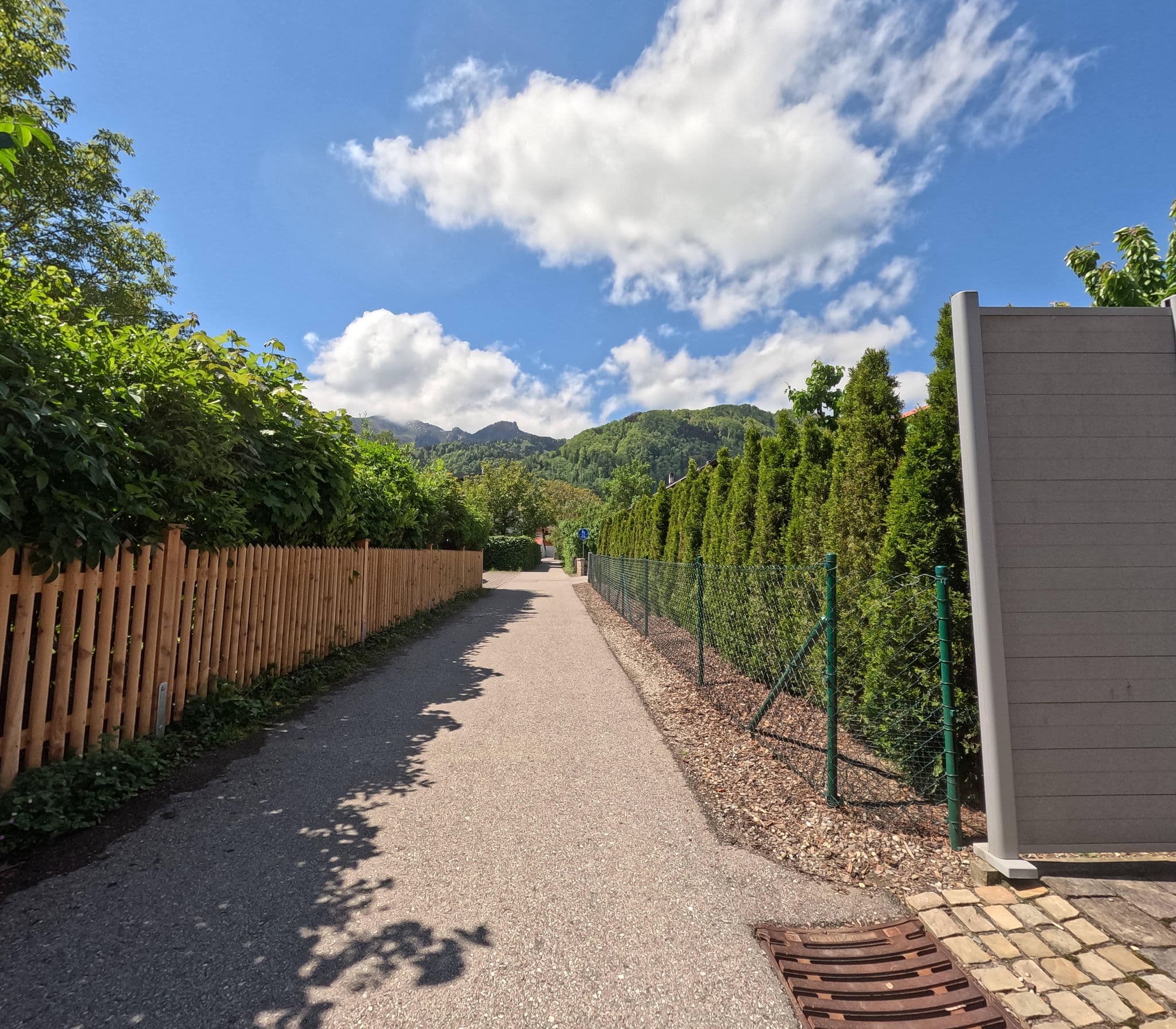 Street view near Haus am Salinenweg, Grassau — © natebus (CC BY-SA · Mapillary)