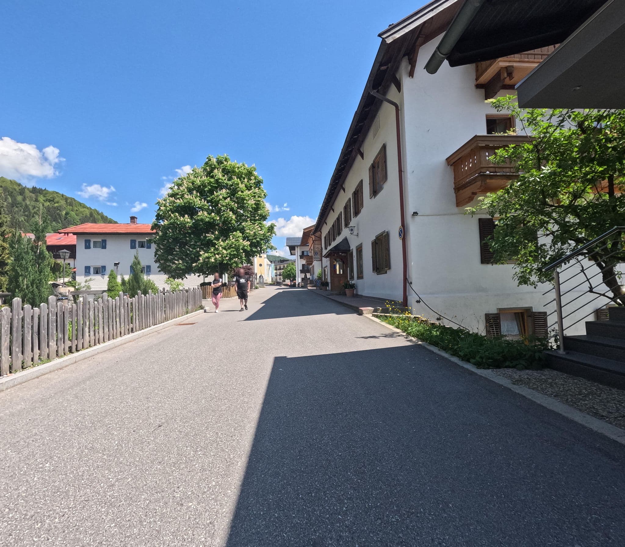 Street view near Theresenhof Hotel- und Gaststätten-Betriebs-GmbH, Reit im Winkl — © natebus (CC BY-SA · Mapillary)