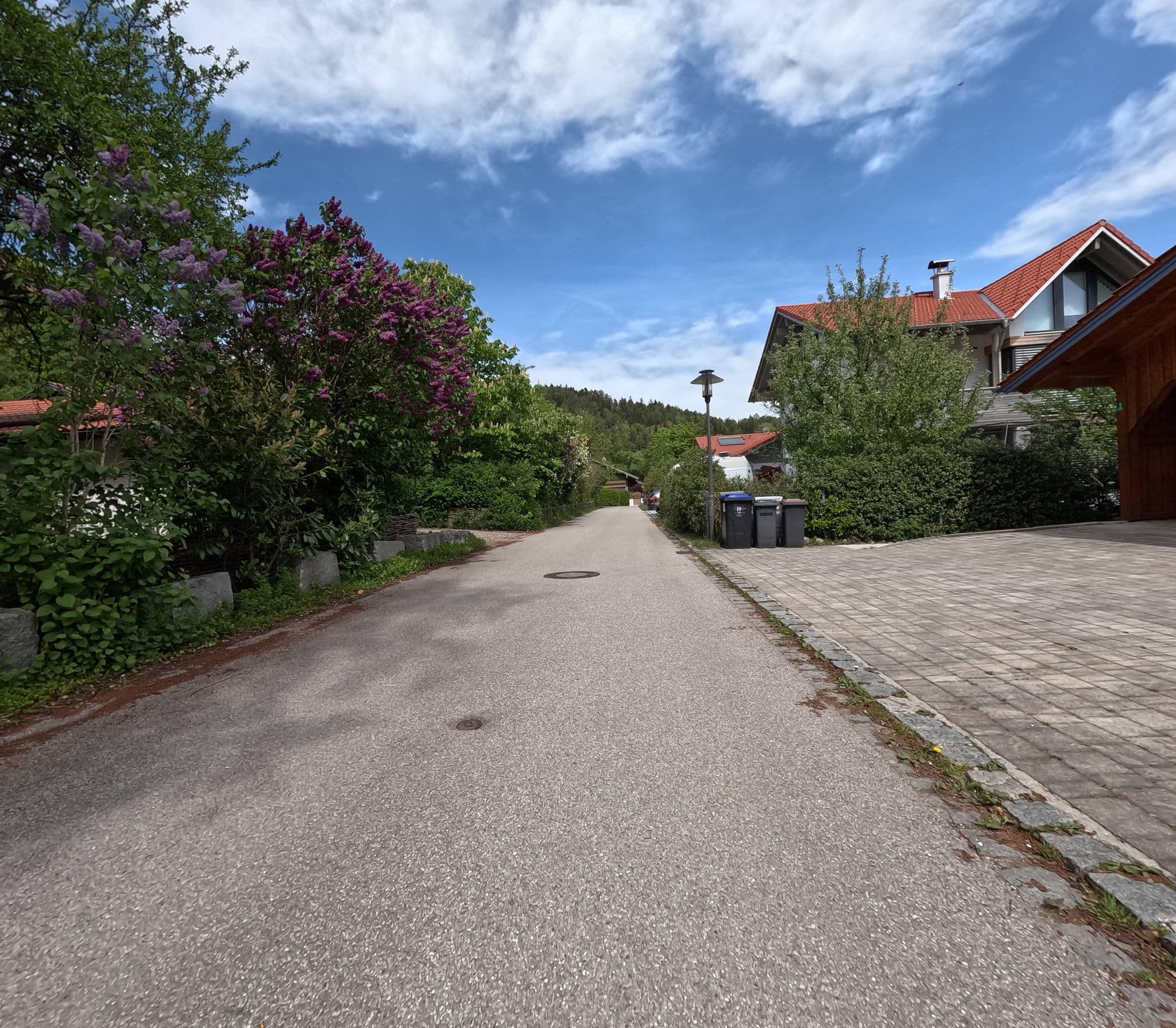 Street view near Ferienwohnung Panoramablick, Marquartstein — © natebus (CC BY-SA · Mapillary)