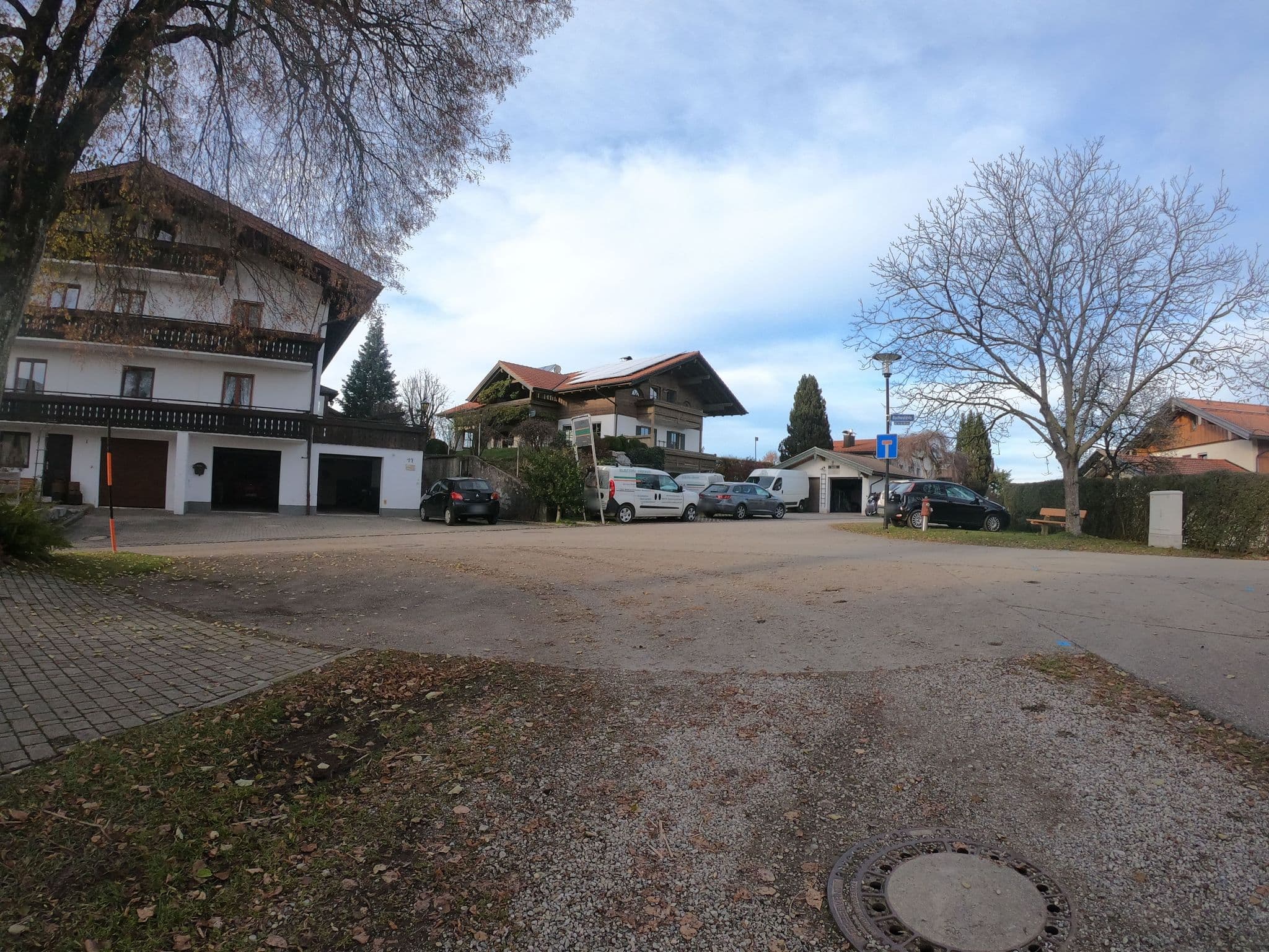 Street view near Pension Rosenegger, Vachendorf — © natebus (CC BY-SA · Mapillary)