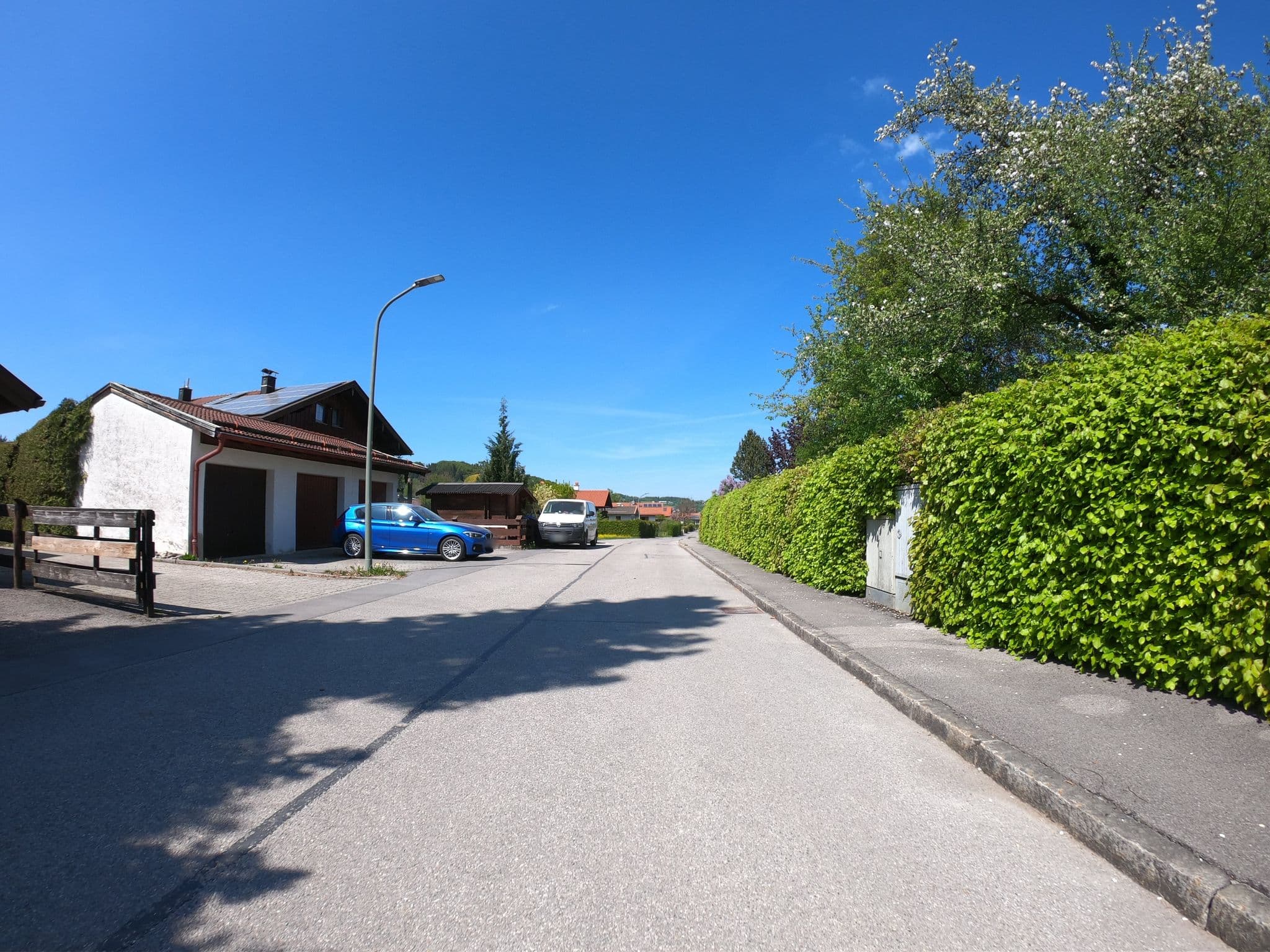 Street view near Bergblick Fam. Buschulte, Vachendorf — © natebus (CC BY-SA · Mapillary)