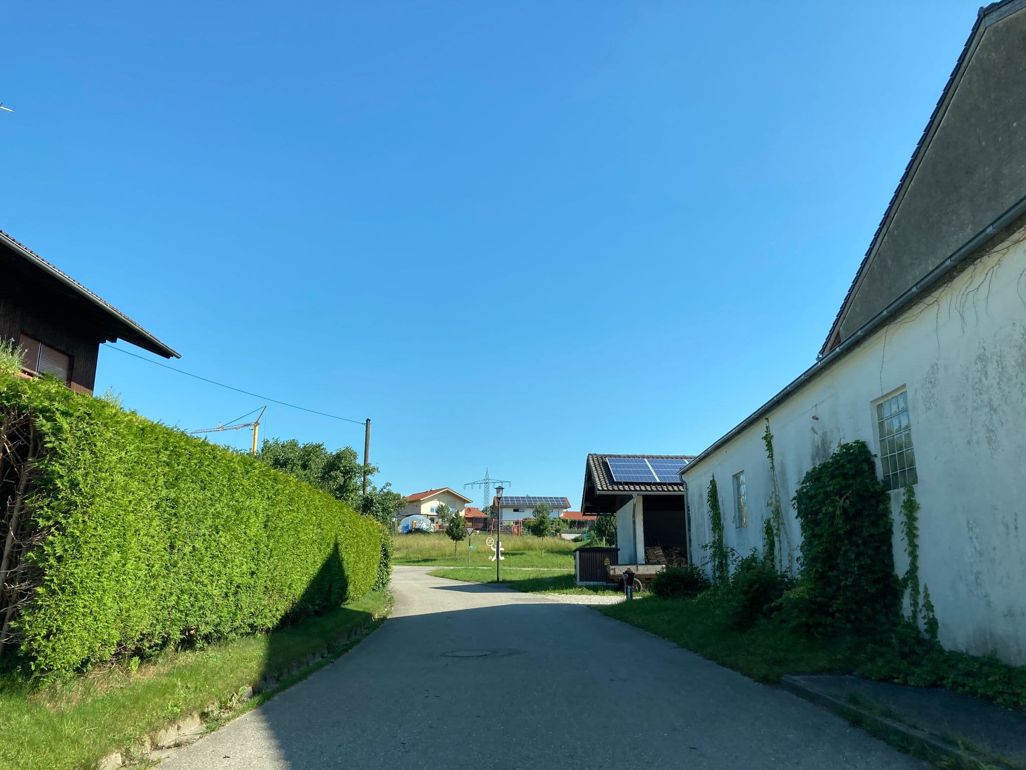 Street view near Köllhof, Höslwang — © maleo (CC BY-SA · Mapillary)