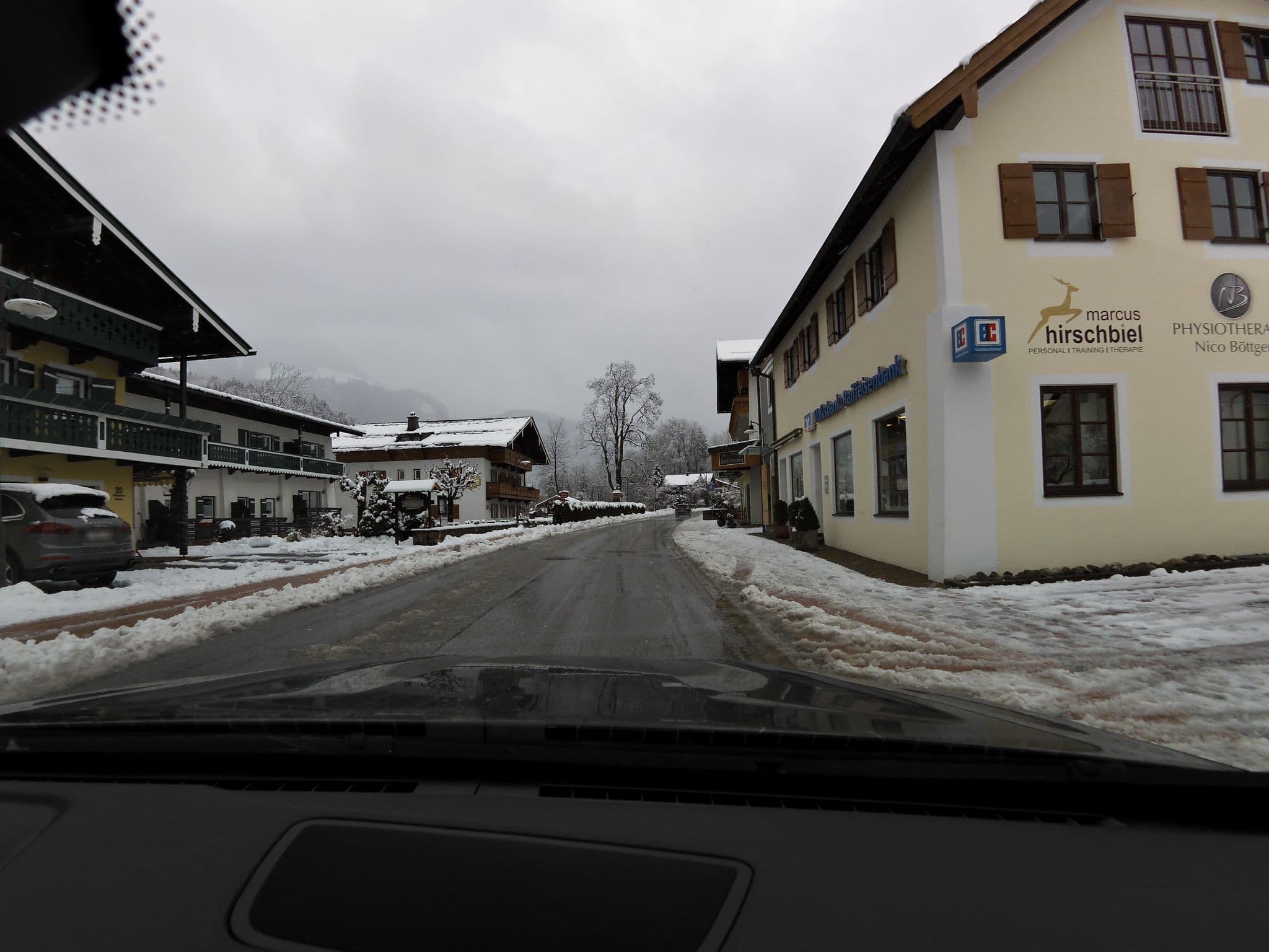 Street view near Pension Zillnhof, Schönau am Königssee — © czmrtn (CC BY-SA · Mapillary)