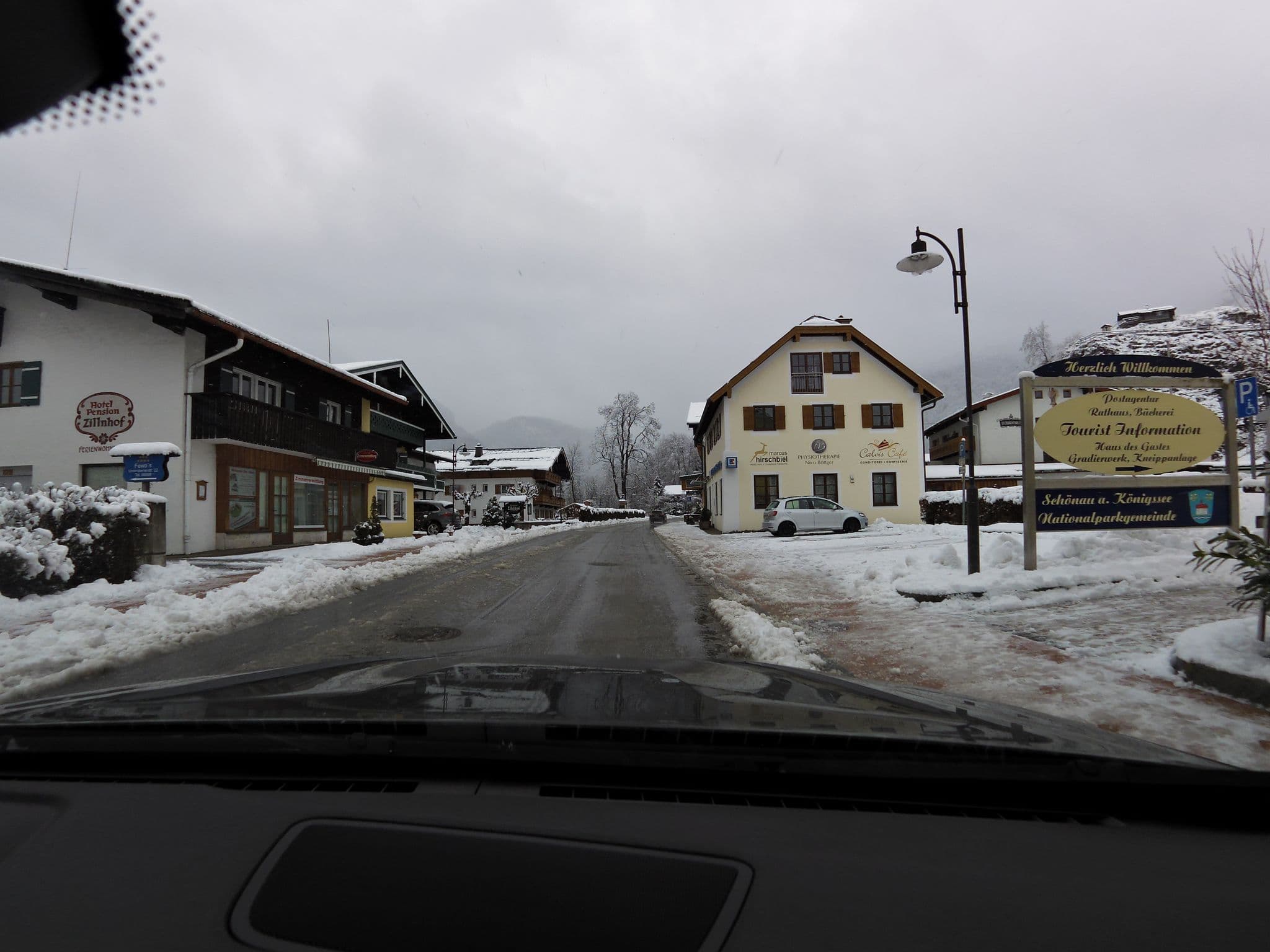 Street view near Hotel Zillnhof, Schönau am Königssee — © czmrtn (CC BY-SA · Mapillary)