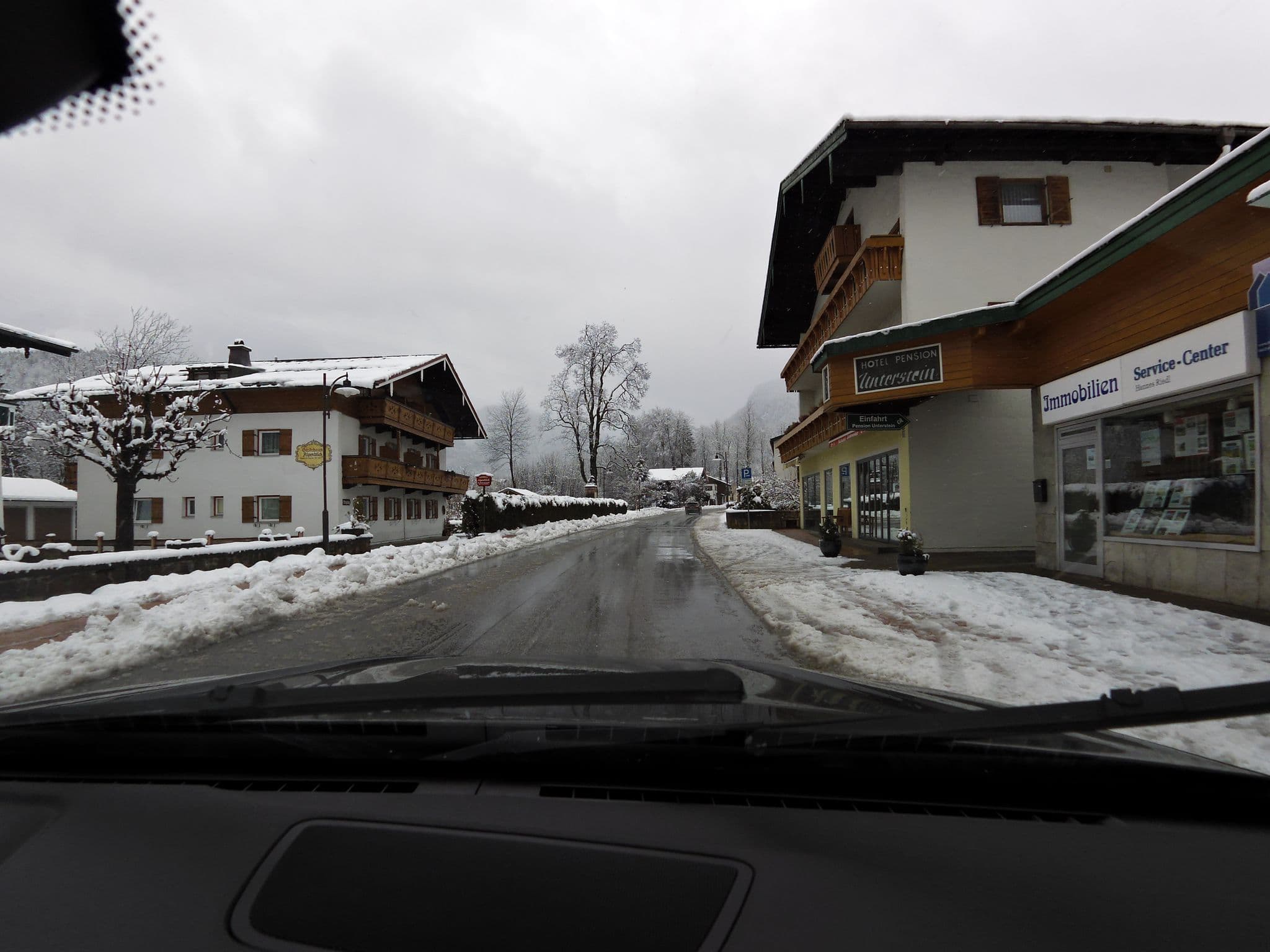 Street view near Haus Hubertus, Schönau am Königssee — © czmrtn (CC BY-SA · Mapillary)