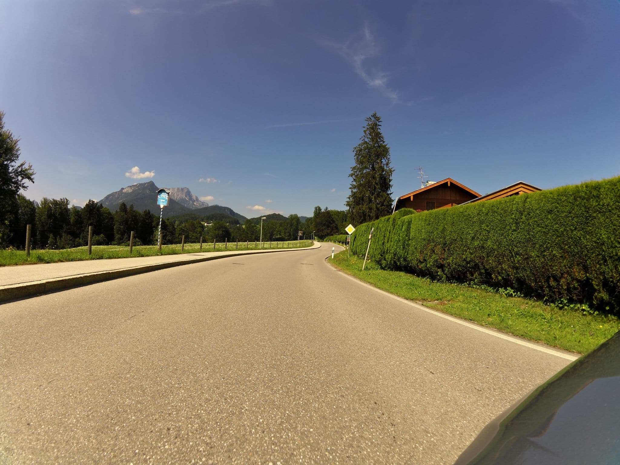 Street view near Gästezimmer Hanottenlehen, Bischofswiesen — © jlevente (CC BY-SA · Mapillary)
