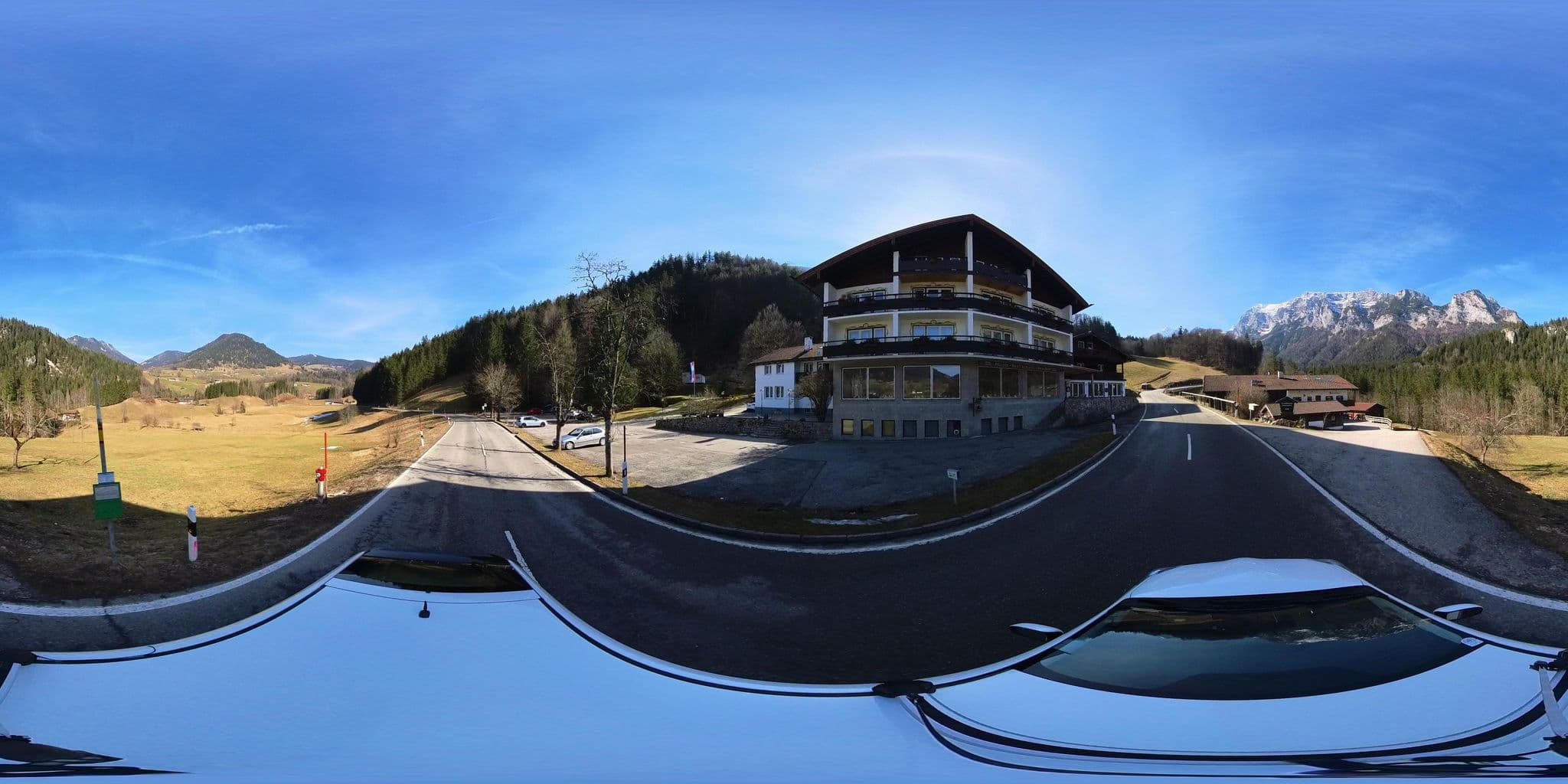 Street view near Alpenhotel Beslhof, Ramsau bei Berchtesgaden — © osmplus_org (CC BY-SA · Mapillary)