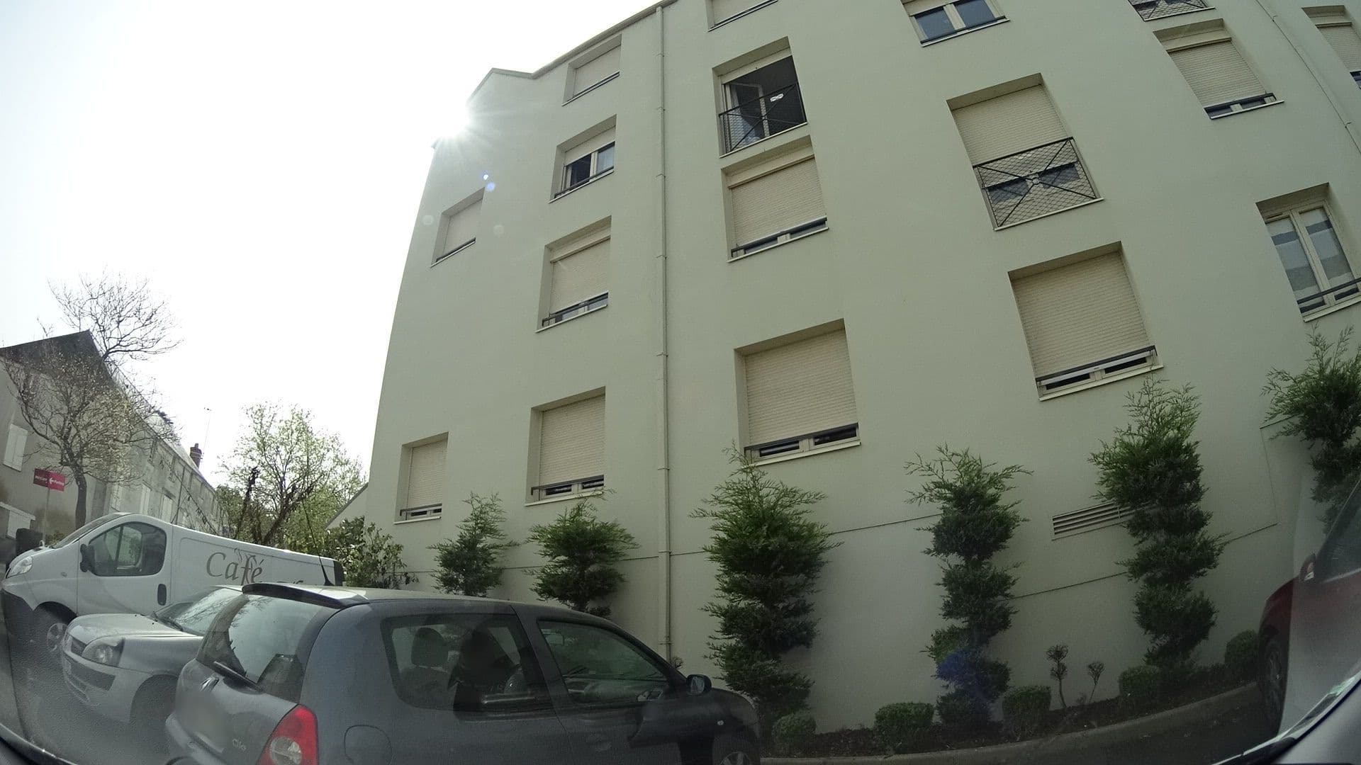 Street view near Hôtel Mercure, Saumur — © panieravide (CC BY-SA · Mapillary)