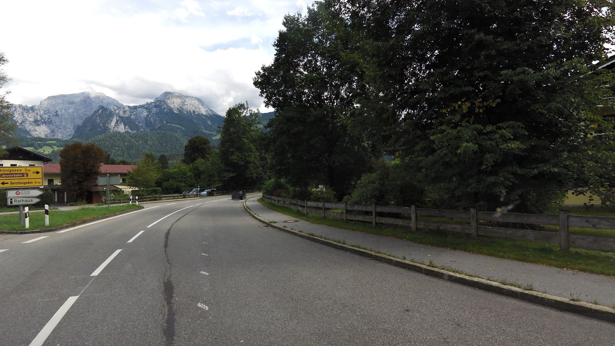 Street view near Schmidt Kerstin, Schönau am Königssee — © czmrtn (CC BY-SA · Mapillary)