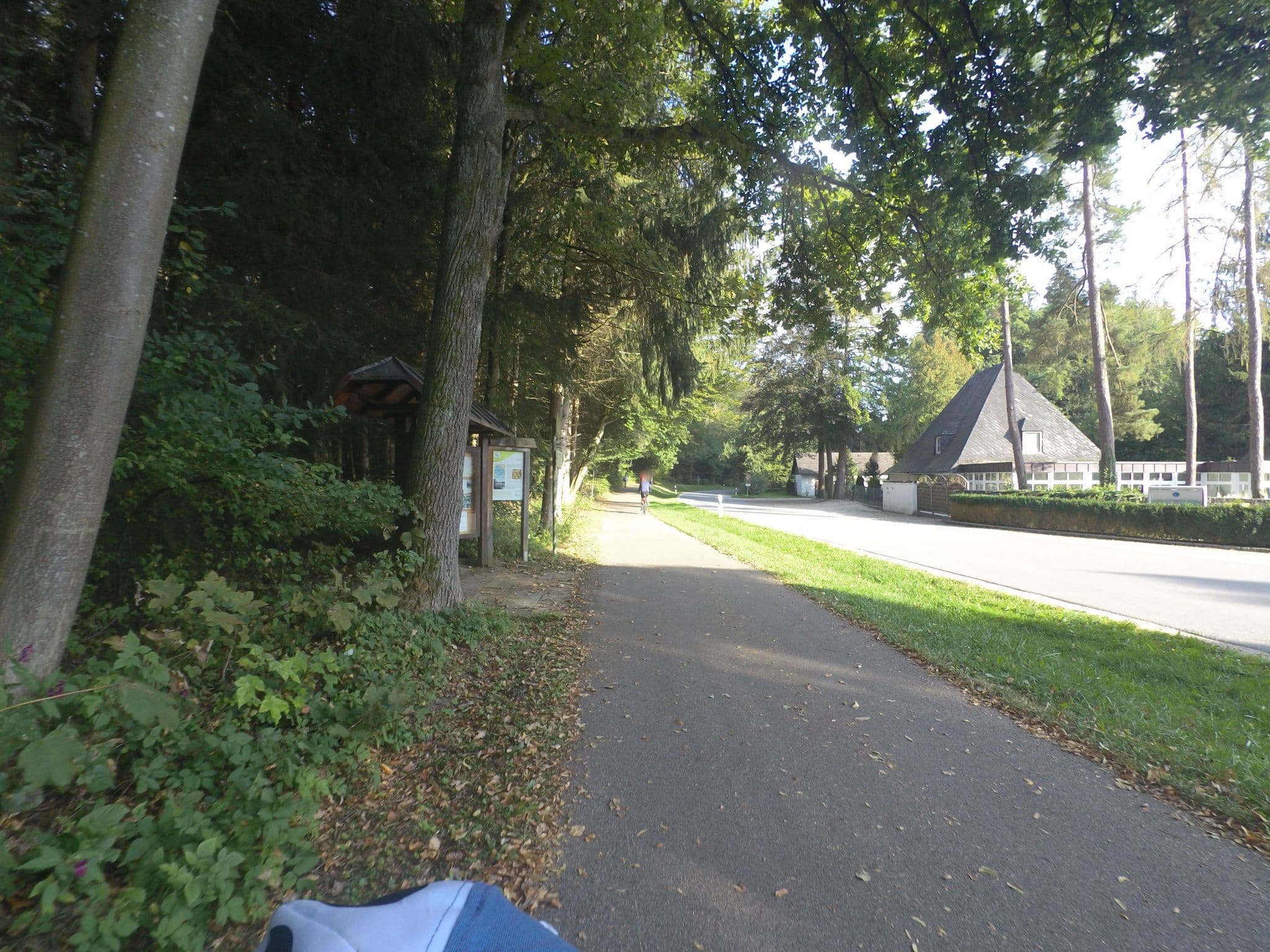 Street view near Gästehaus Schloss Abstee, Laufen — © schermy_at (CC BY-SA · Mapillary)