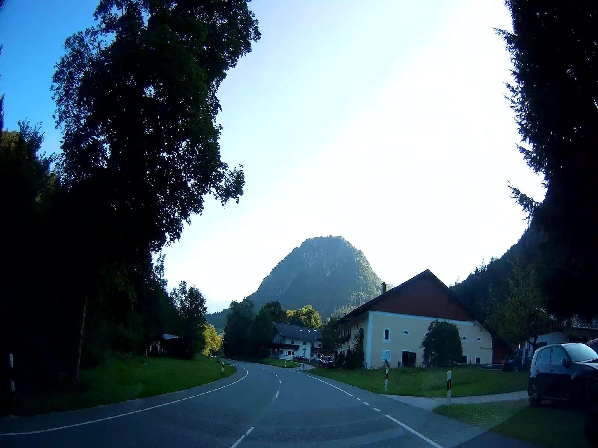 Street view near Brotzeiten, Marktschellenberg — © fuchserl (CC BY-SA · Mapillary)