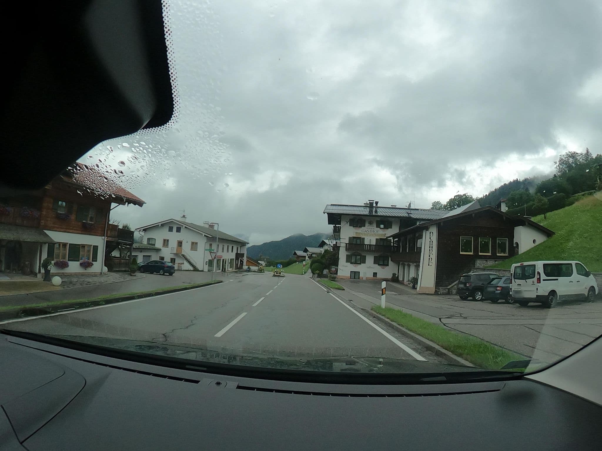 Street view near Alpinhotel Berchtesgaden e.K. Inh. Alexandra Fegg-Höllbacher, Marktschellenberg — © vst (CC BY-SA · Mapillary)