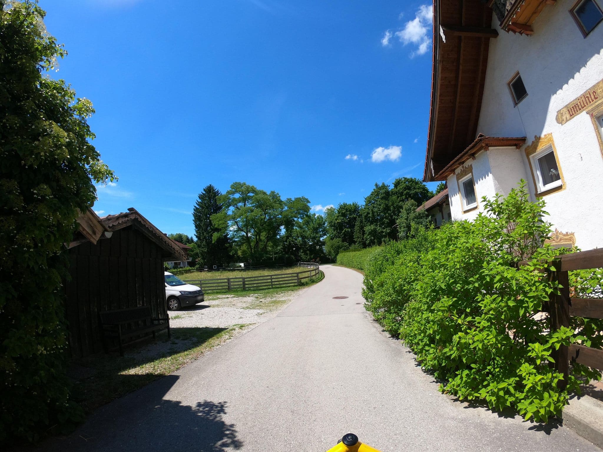 Street view near Ferienwohnung Aumühle, Freilassing — © flansch (CC BY-SA · Mapillary)