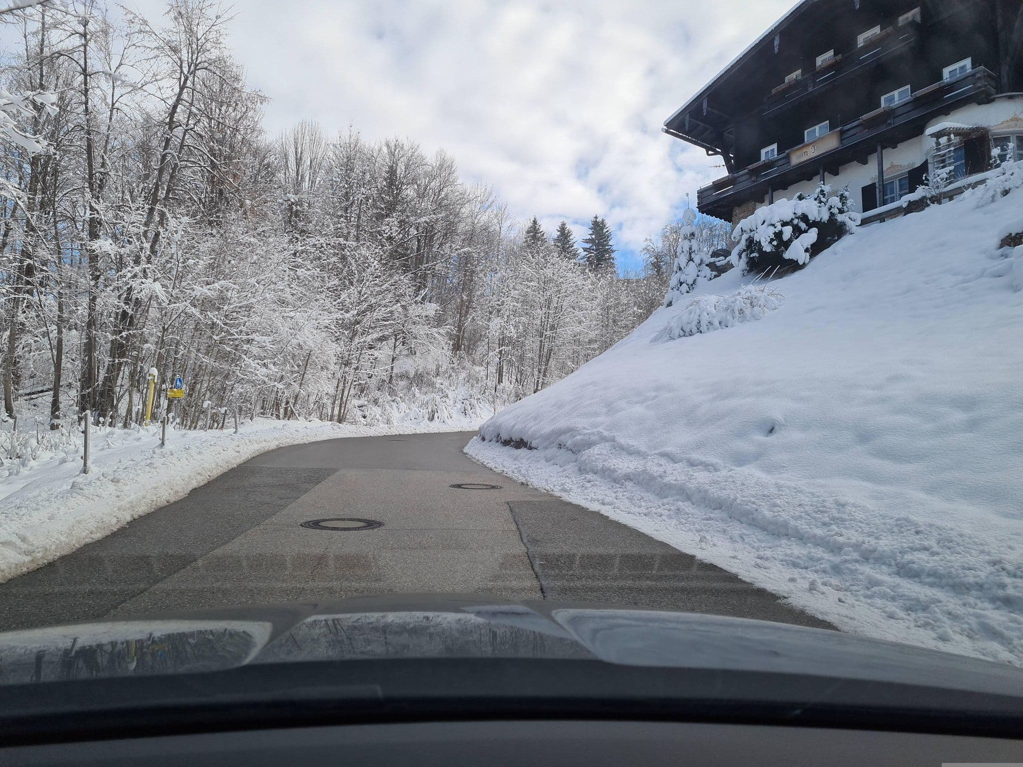Street view near Türken Inh. Ingrid Scharfenberg, Berchtesgaden — © schermy_at (CC BY-SA · Mapillary)
