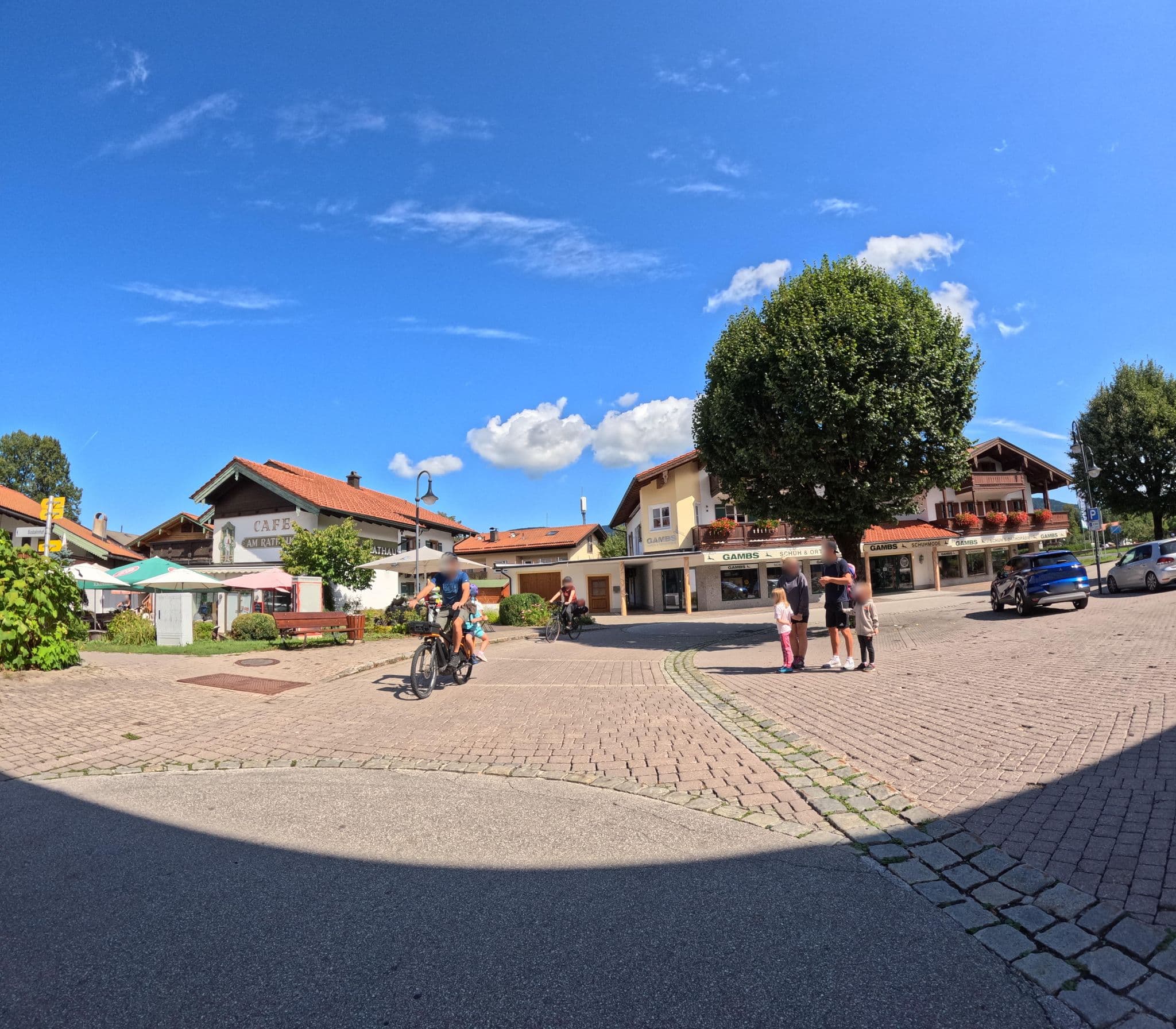 Street view near Wintersport HQ c/o Gasthaus Mariental, Inzell — © natebus (CC BY-SA · Mapillary)