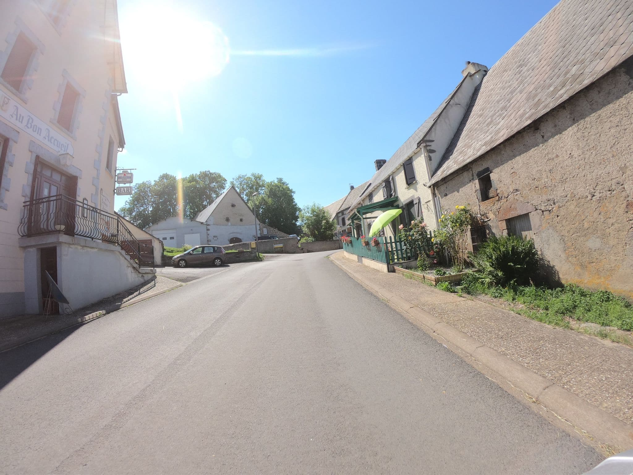 Street view near Au Bon Accueil, Aydat — © joostjakob (CC BY-SA · Mapillary)