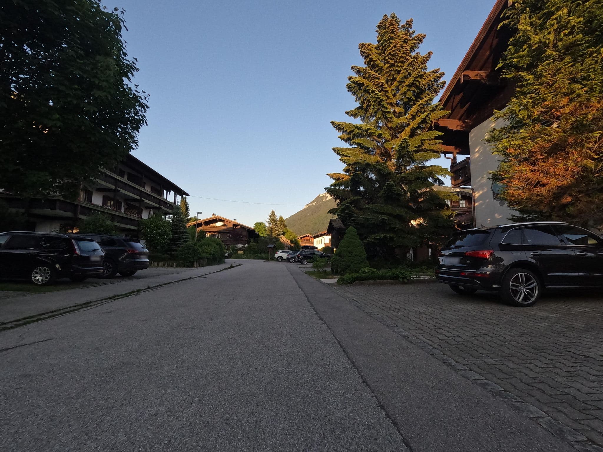 Street view near Pension Haus Bavaria, Inzell — © natebus (CC BY-SA · Mapillary)