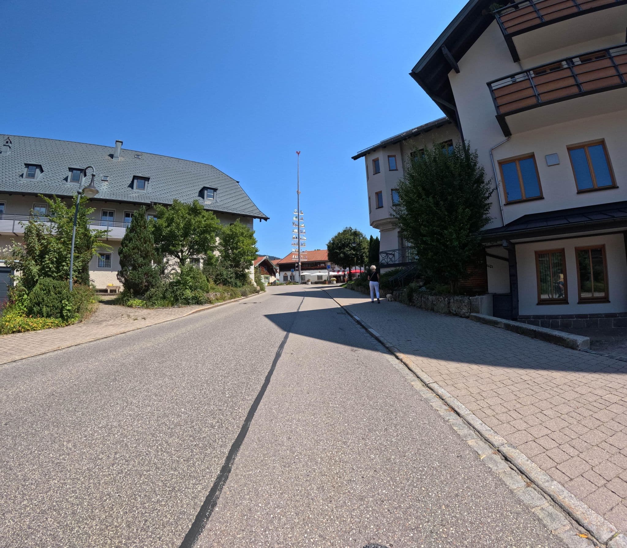 Street view near Hotel Zur Post, Inzell — © natebus (CC BY-SA · Mapillary)