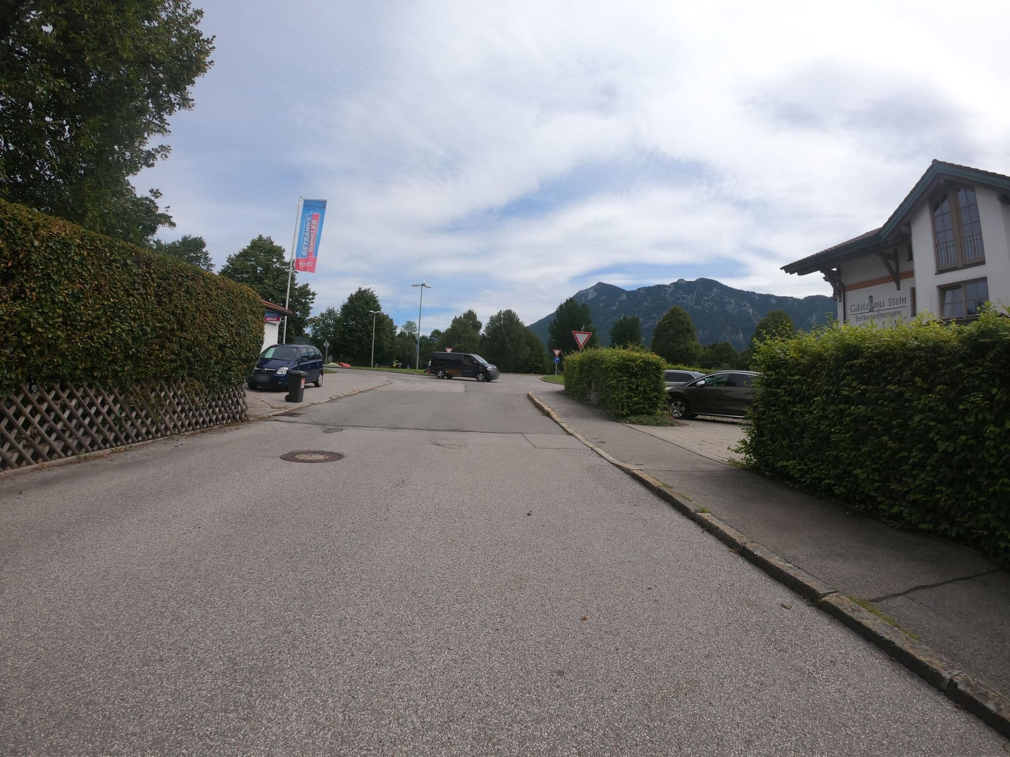 Street view near Beim Kreuzfelder, Inzell — © natebus (CC BY-SA · Mapillary)